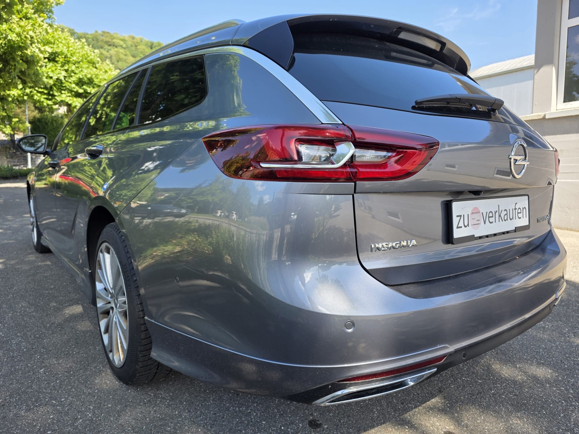 OPEL Insignia 2.0 T OPC Sports Tourer Excellence 4WD Automat.-image-5