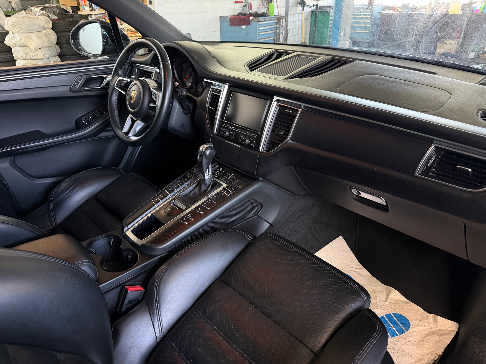 PORSCHE Macan S Diesel PDK | CH-Auto | Pano Dach | RF-Kamera-image-9