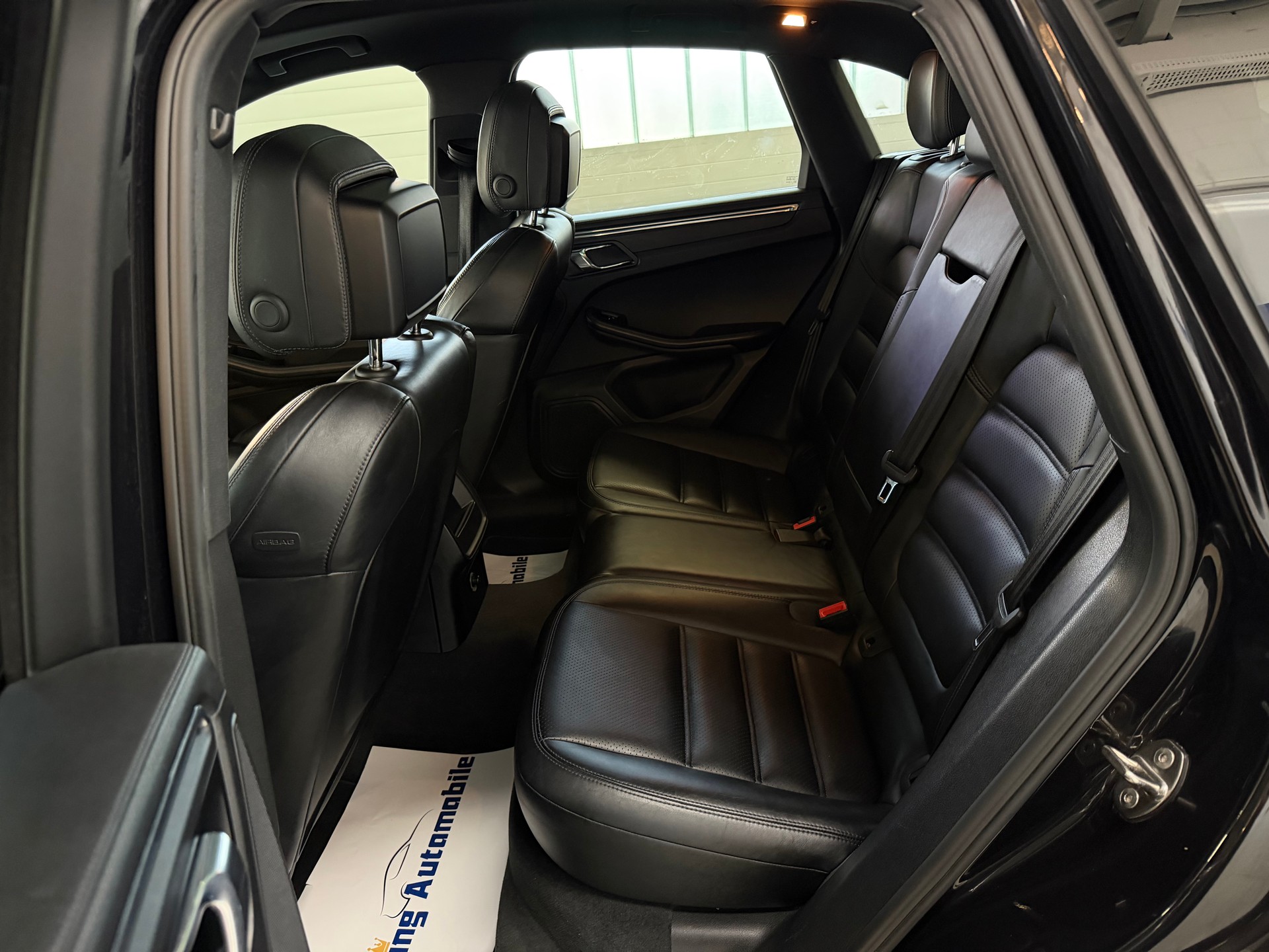 PORSCHE Macan S Diesel PDK | CH-Auto | Pano Dach | RF-Kamera-image-10