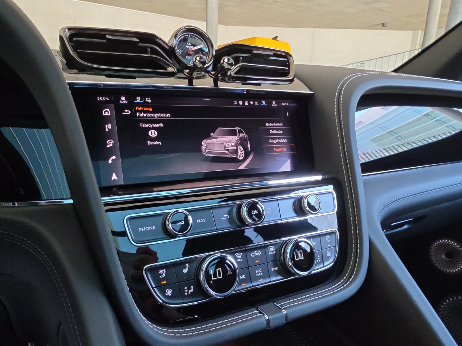 BENTLEY Bentayga Speed- mehrere Fahrzeuge im Vorlauf. Kontaktieren Sie uns bitte für mehr Informationen.-image-17