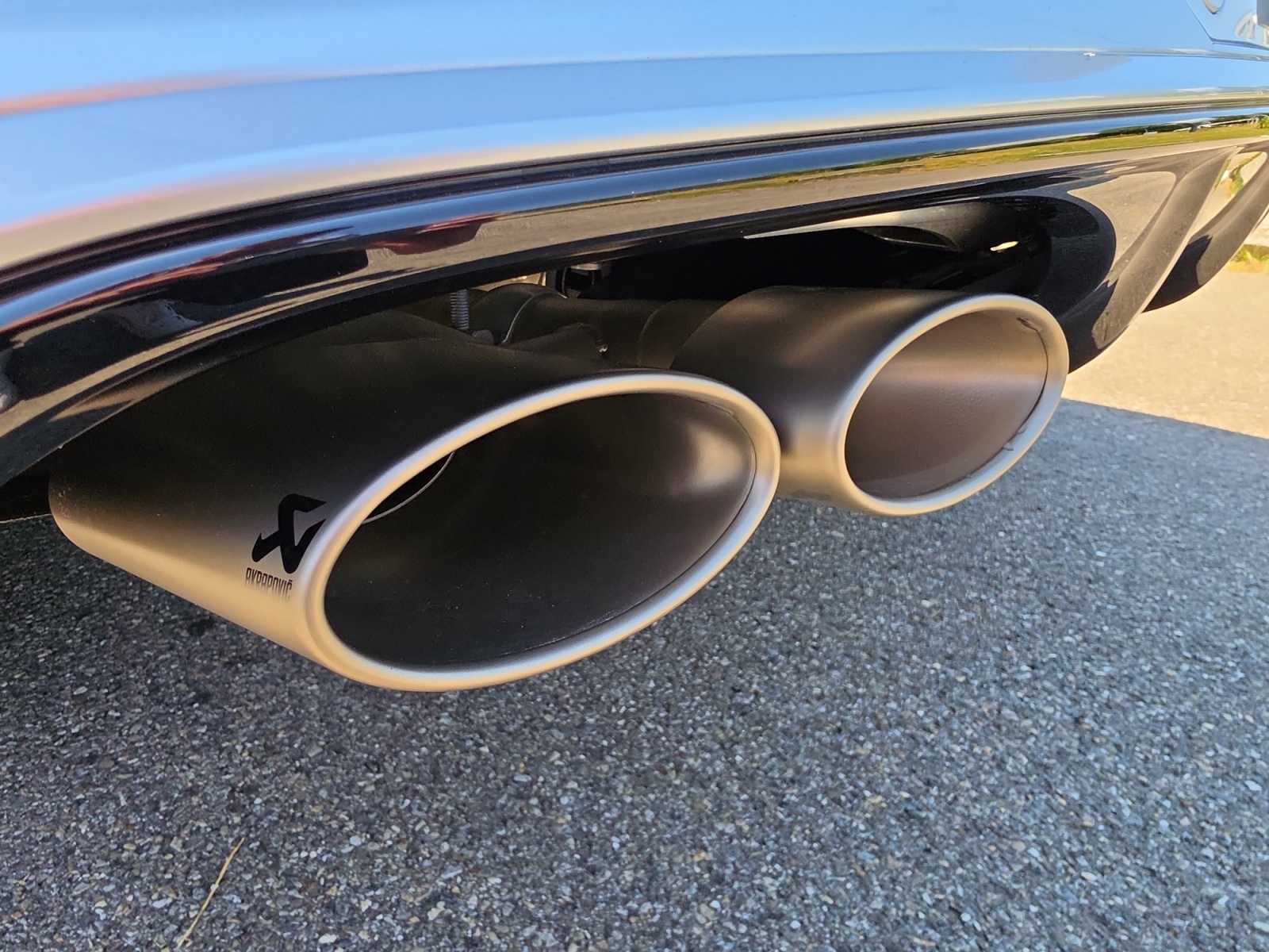 BENTLEY Bentayga Speed- mehrere Fahrzeuge im Vorlauf. Kontaktieren Sie uns bitte für mehr Informationen.-image-22