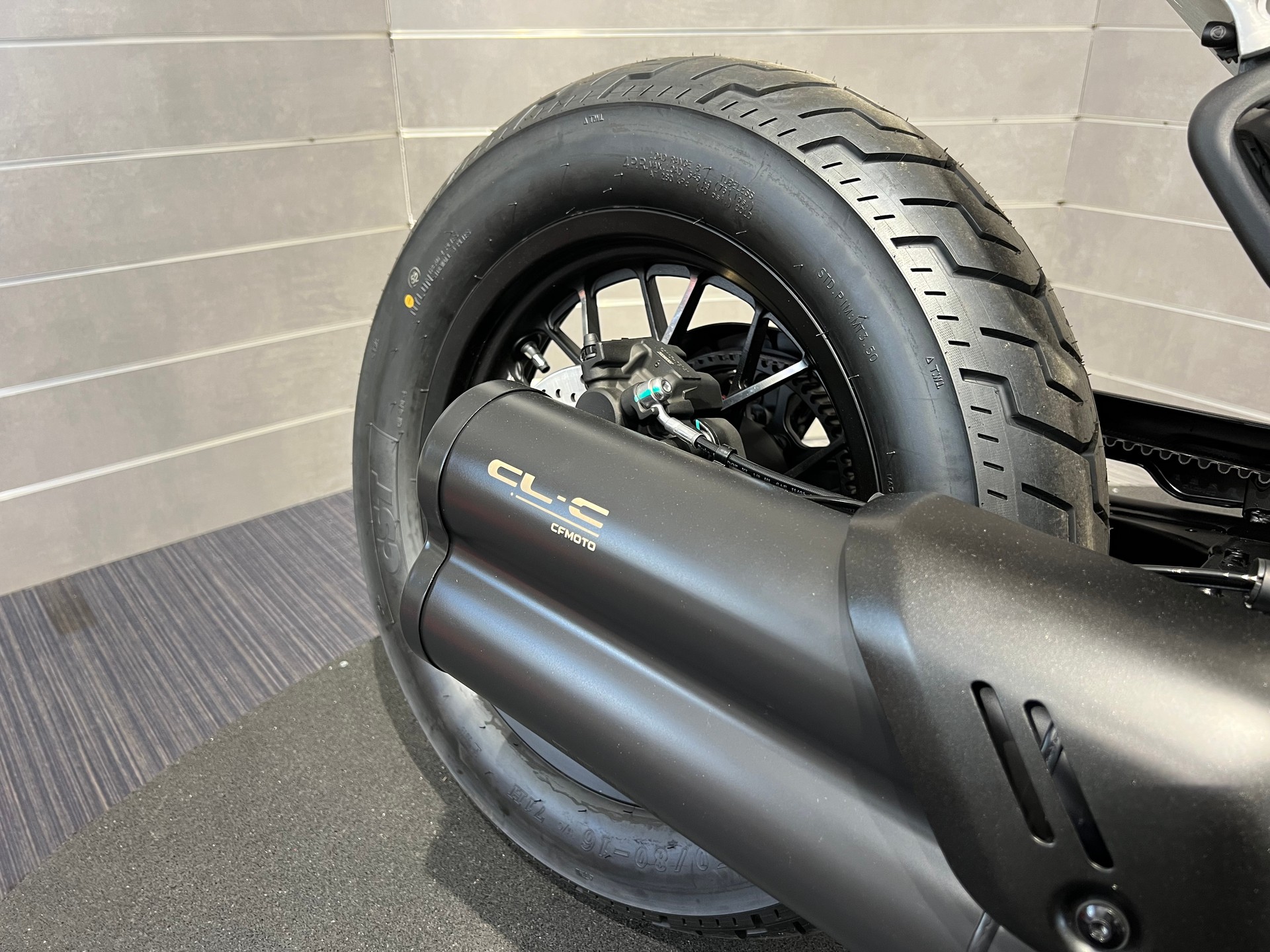 CF MOTO BOBBER-image-10