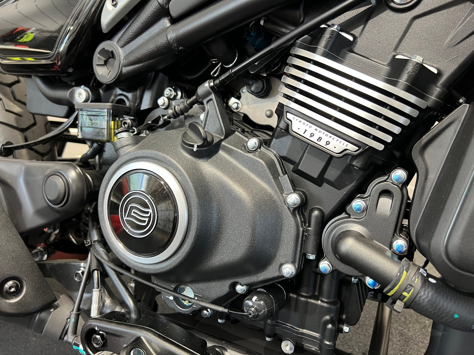 CF MOTO BOBBER-image-9