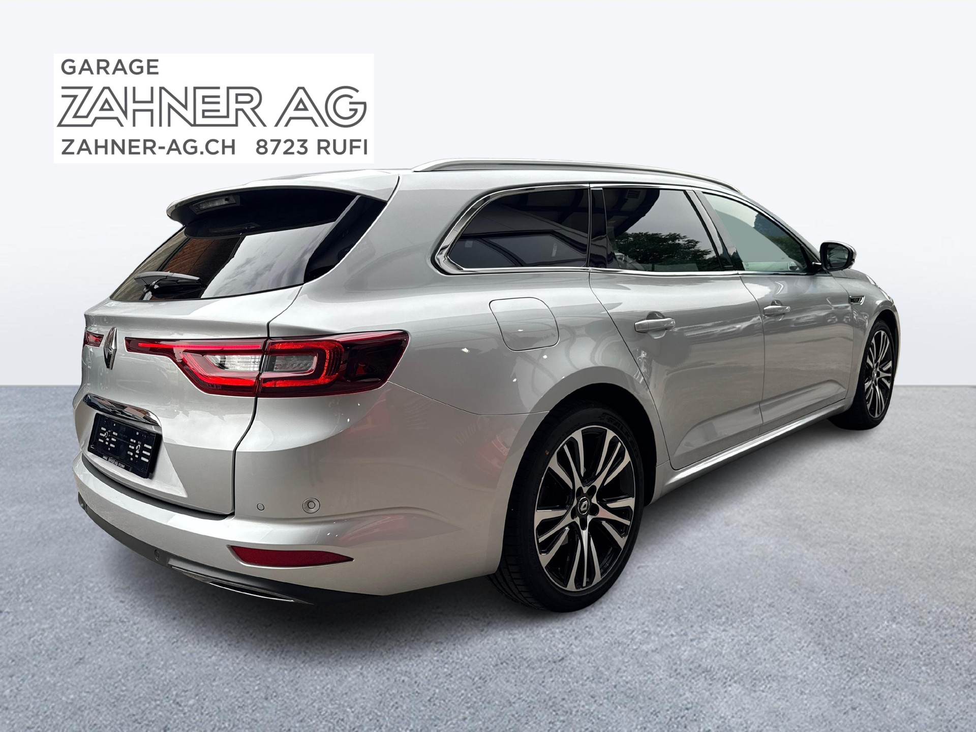 RENAULT Talisman Grandtour 1.8 TCe Initiale EDC-image-4