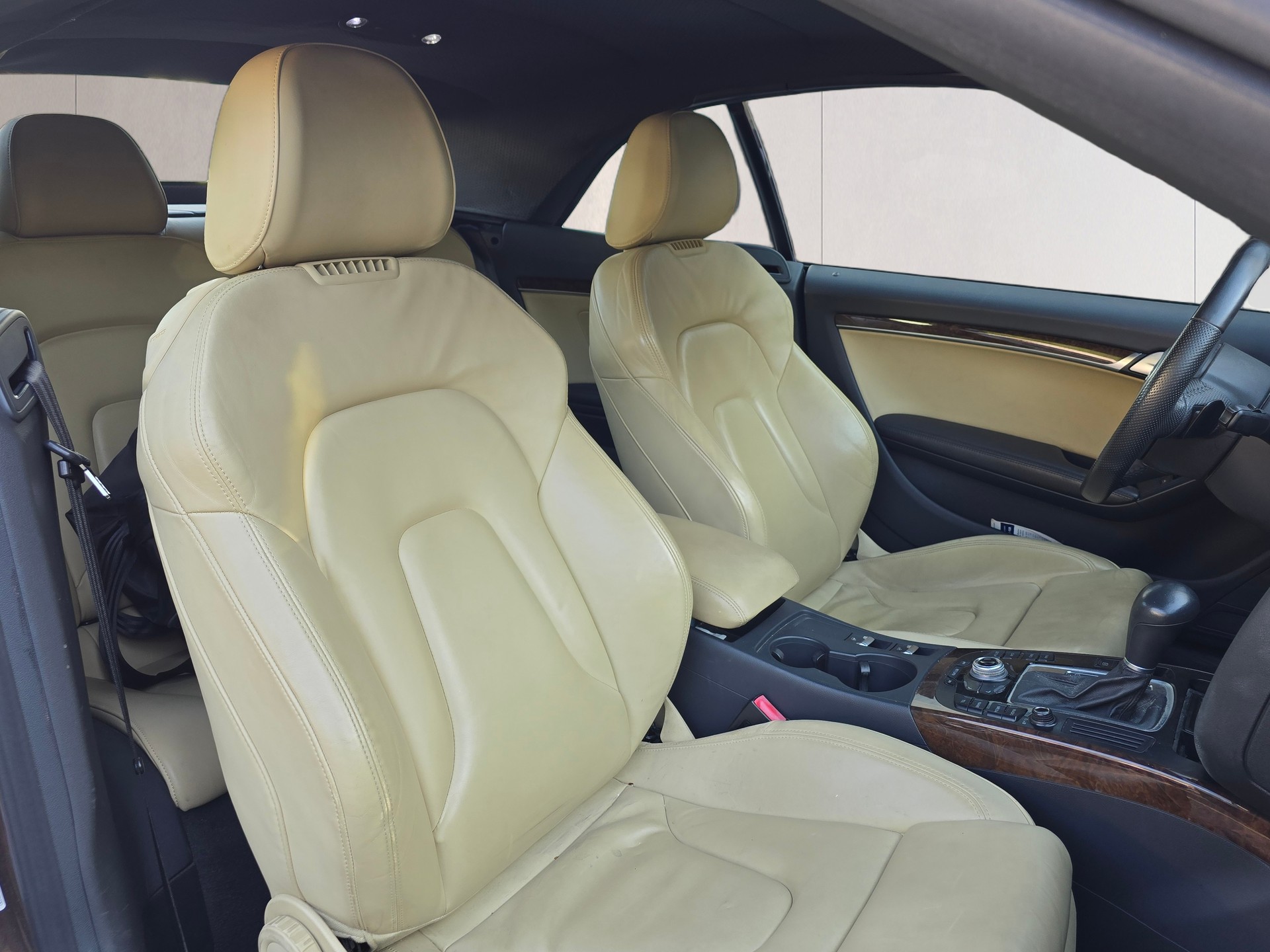 AUDI A5 Cabriolet 3.0 TDI quattro S-tronic-image-8
