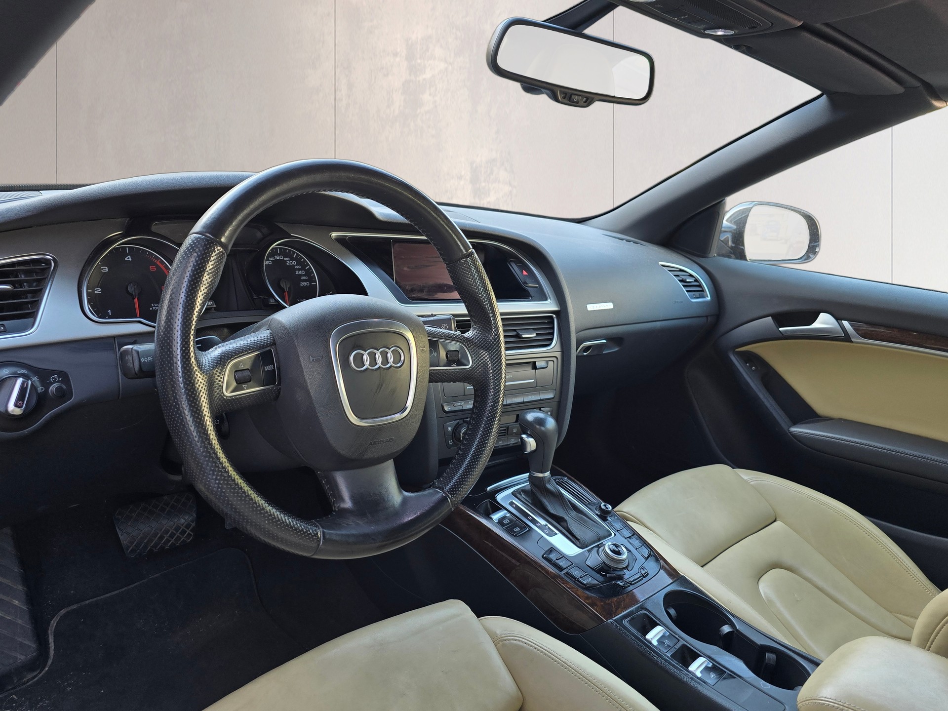 AUDI A5 Cabriolet 3.0 TDI quattro S-tronic-image-7