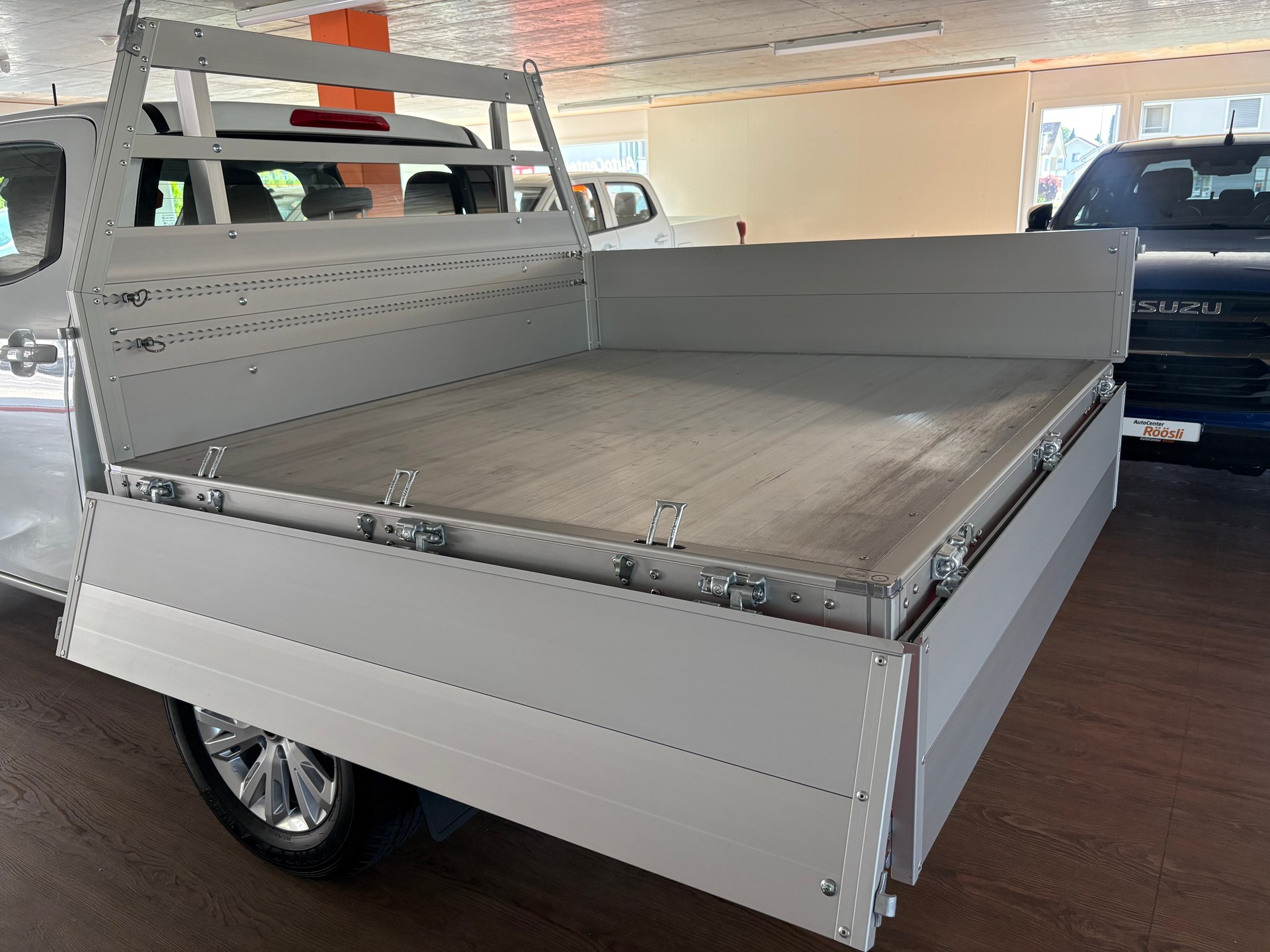 ISUZU D-MAX 1.9 CrewCab N60BB+ 4x4-image-8