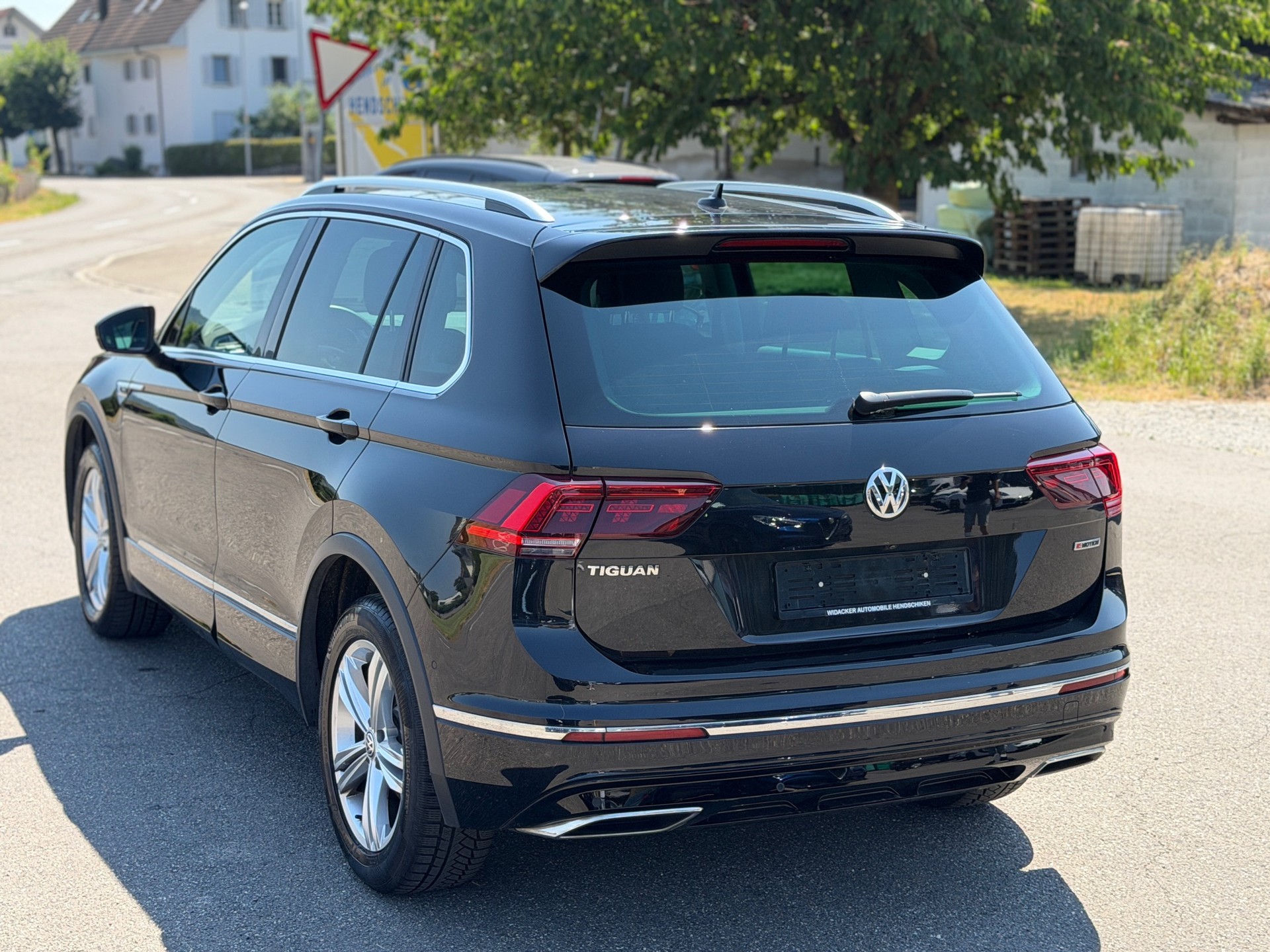 VW Tiguan 2.0TSI Highline 4Motion DSG-image-15