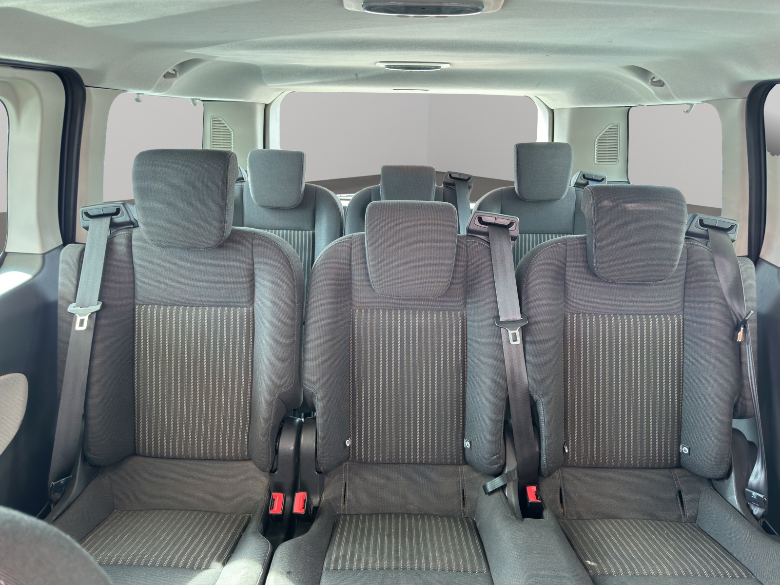 FORD Tourneo Custom 300 L1H1 Limited-image-20
