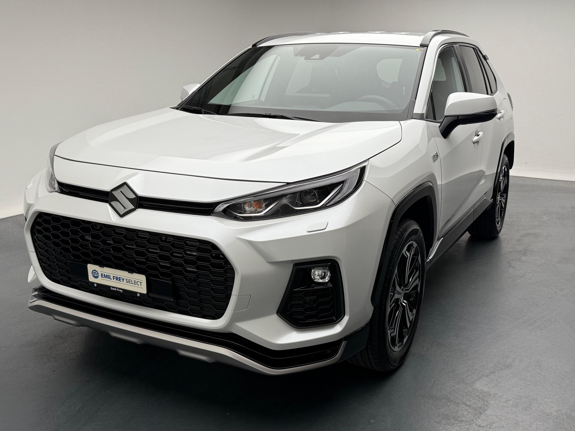 SUZUKI Across 2.5 PHEV Compact Top 4x4-image-0
