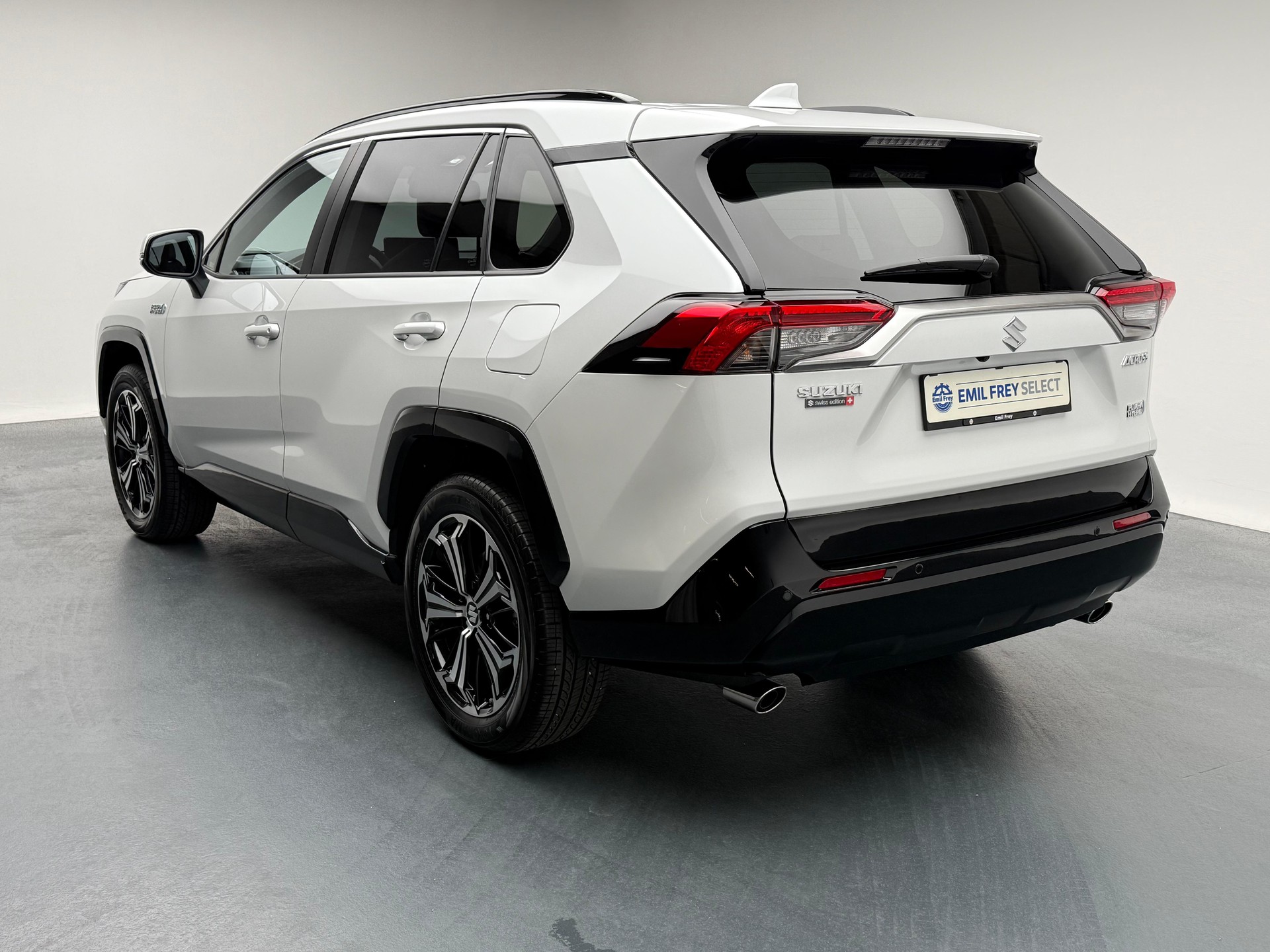 SUZUKI Across 2.5 PHEV Compact Top 4x4-image-11
