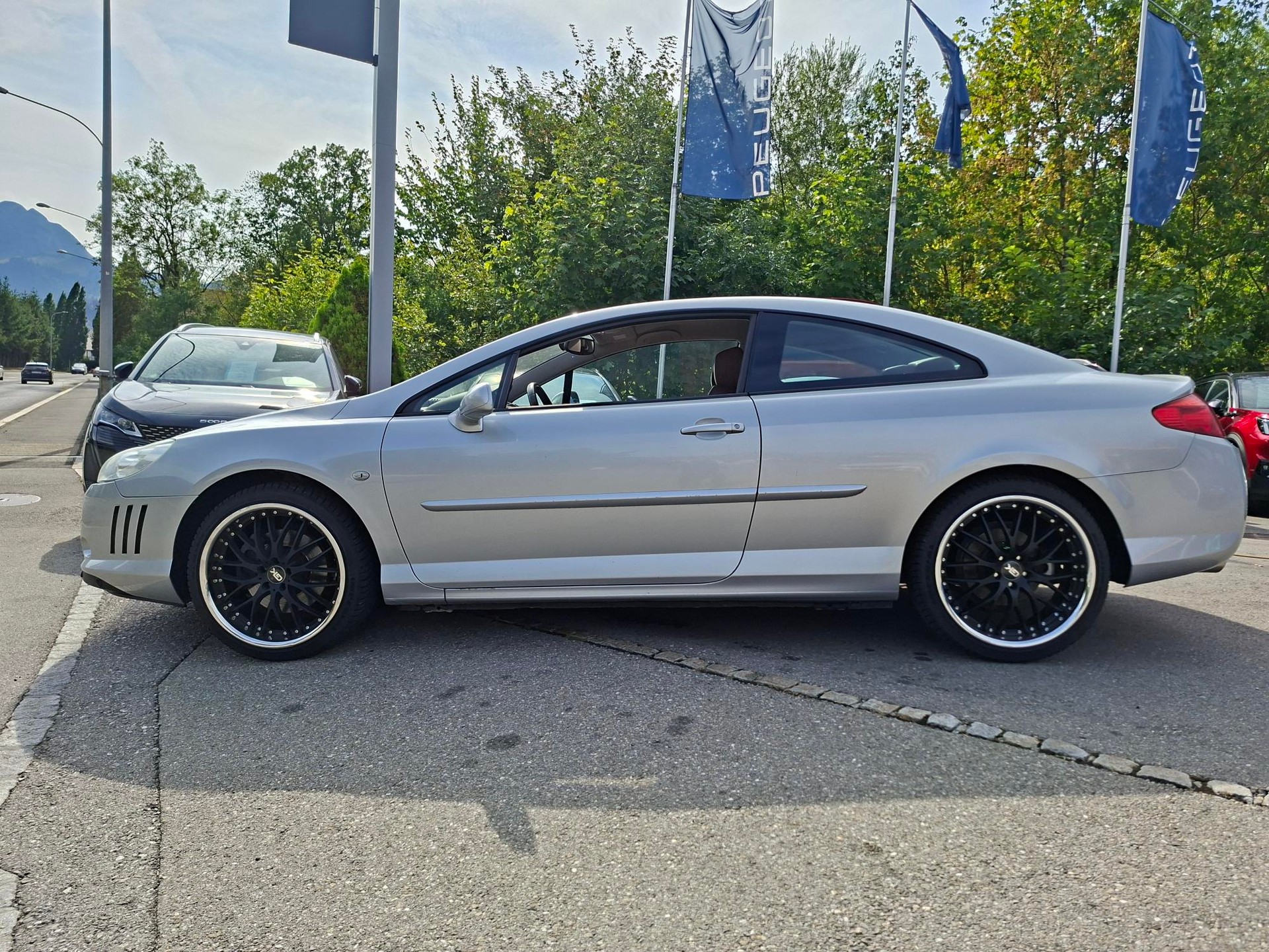 PEUGEOT 407-image-0