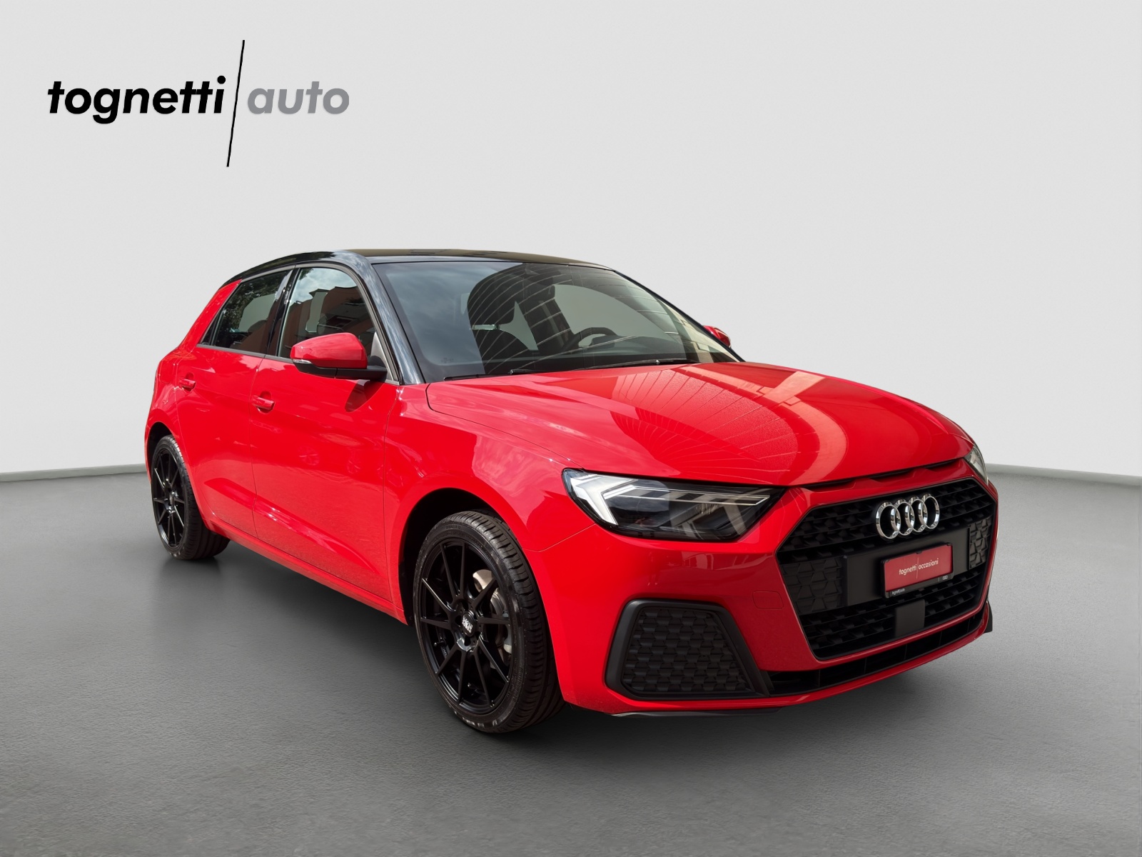 AUDI A1 Sportback 30 TFSI Attraction S-tronic-image-1