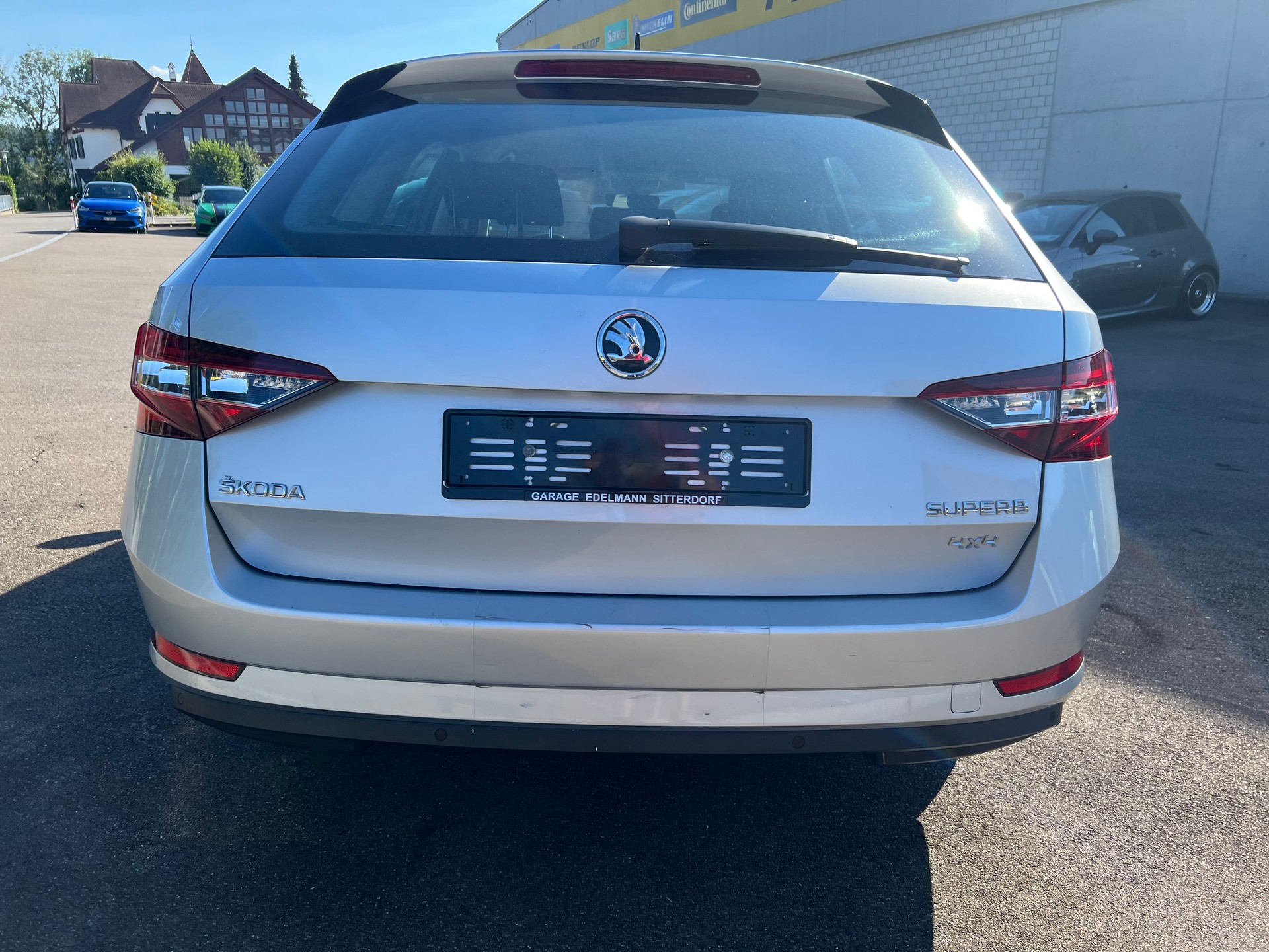 SKODA Superb Combi 2.0 TDi Style 4x4 DSG-image-14