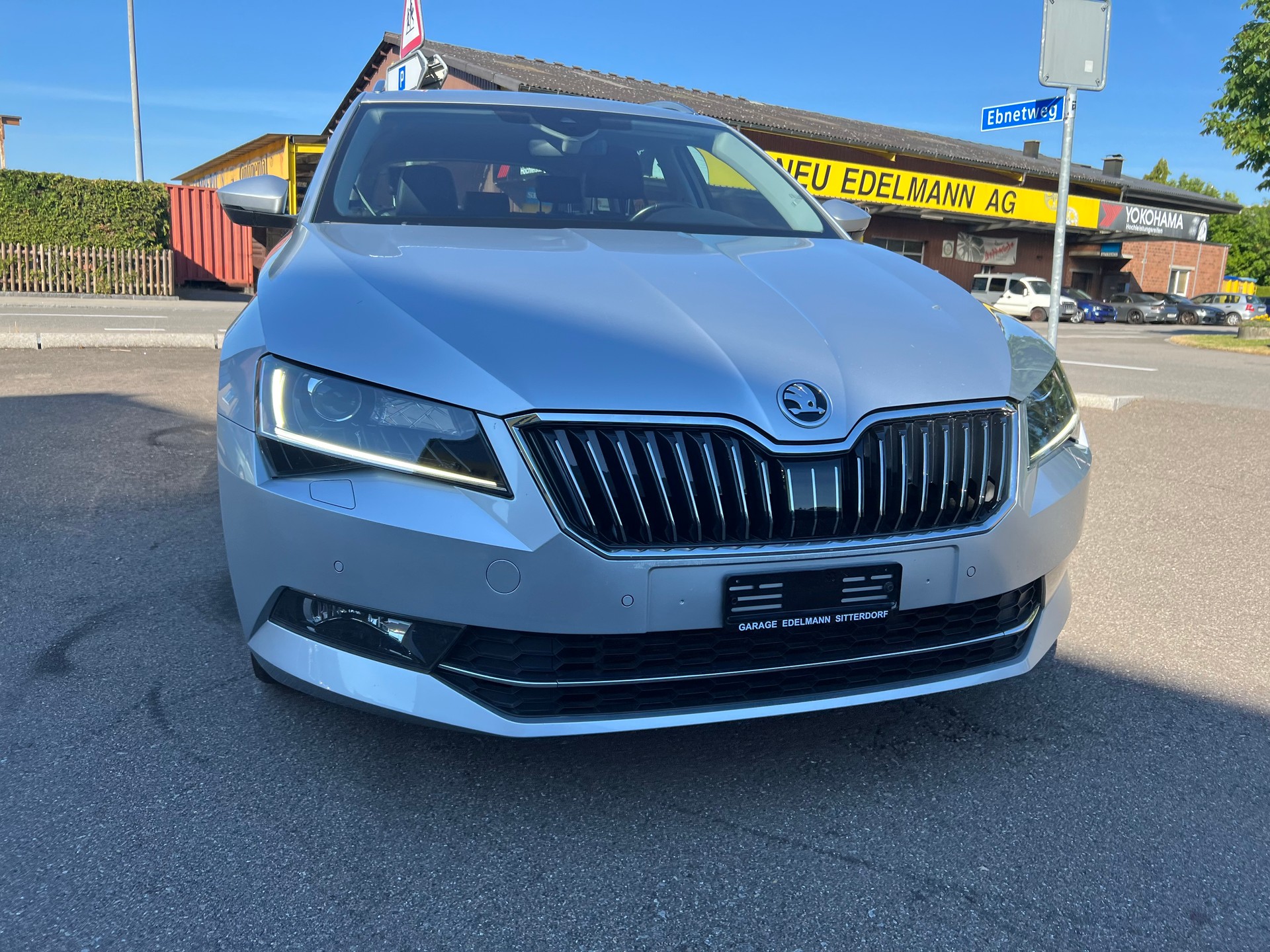 SKODA Superb Combi 2.0 TDi Style 4x4 DSG-image-5