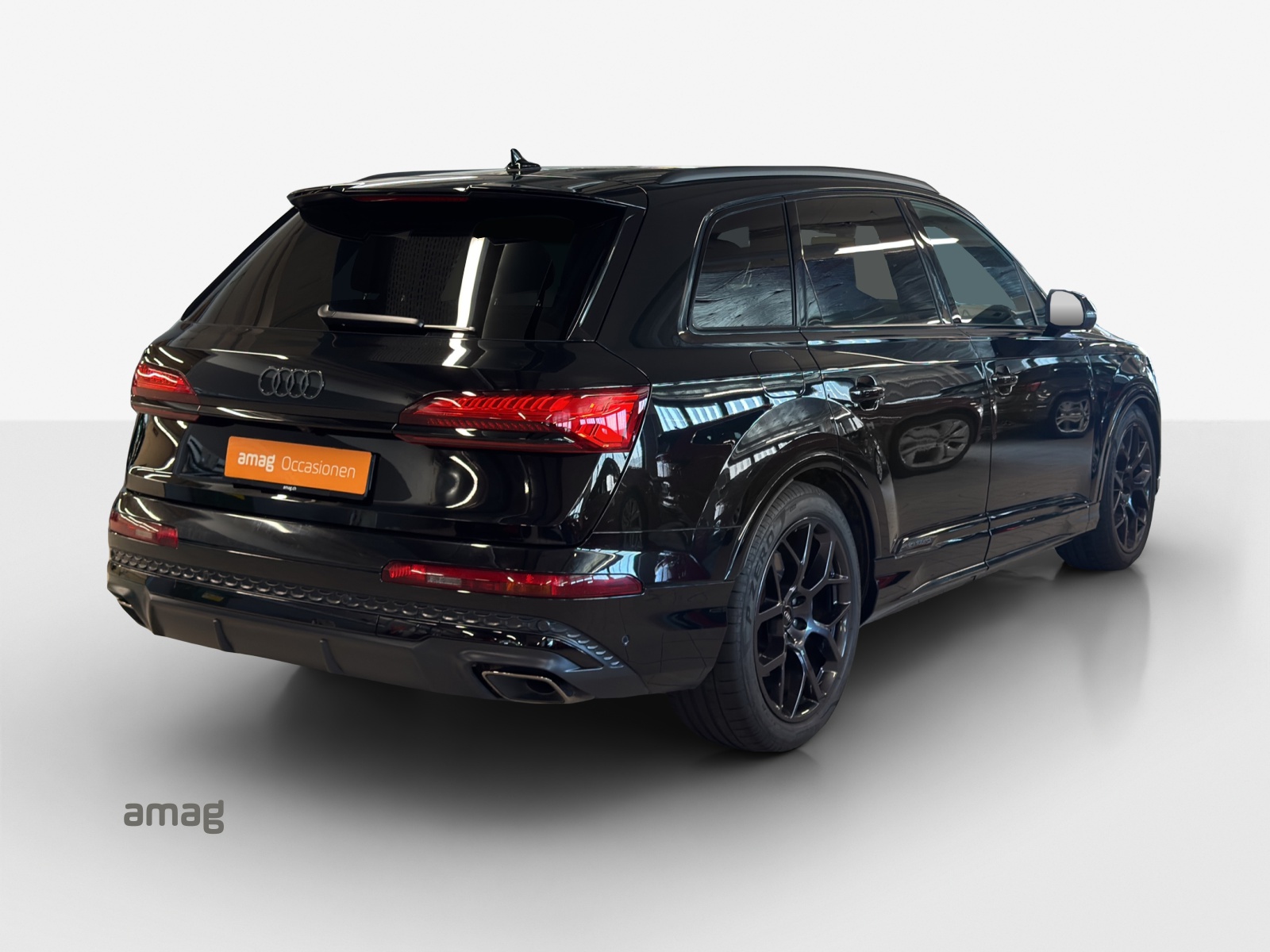 AUDI Q7 50 TDI quattro S Line tiptronic-showroom-element-3