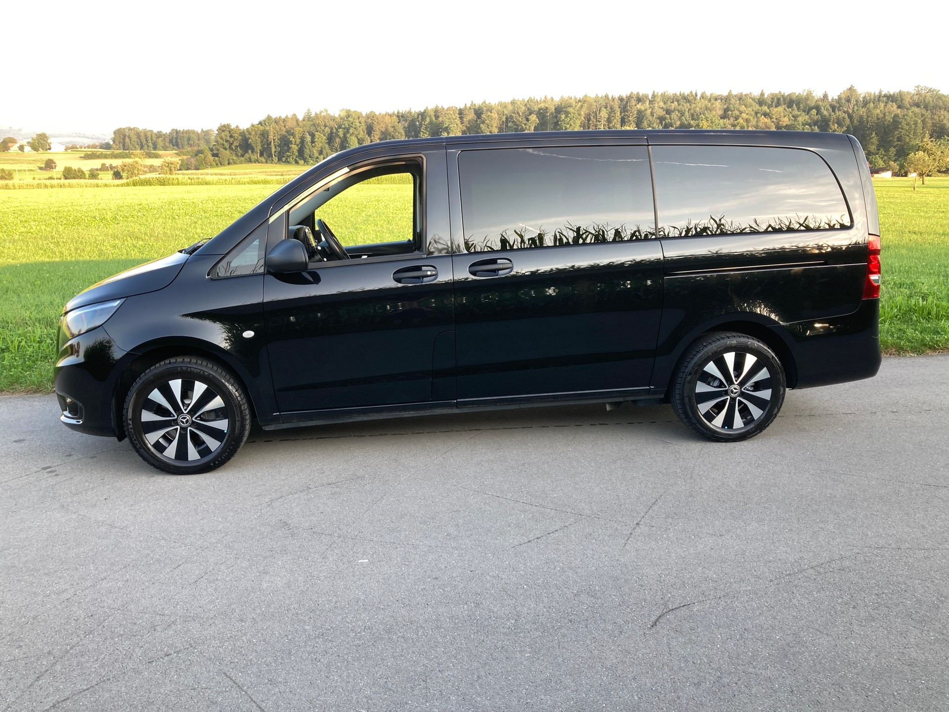 MERCEDES-BENZ Vito 116 CDI Pro Tourer 4Matic 9G-Tronic 9 Sitzer-image-4