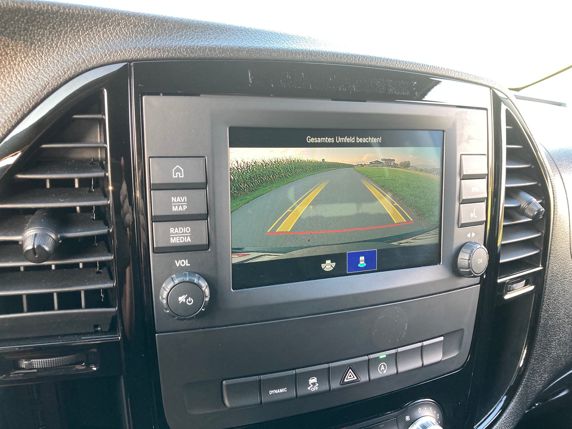 MERCEDES-BENZ Vito 116 CDI Pro Tourer 4Matic 9G-Tronic 9 Sitzer-image-9