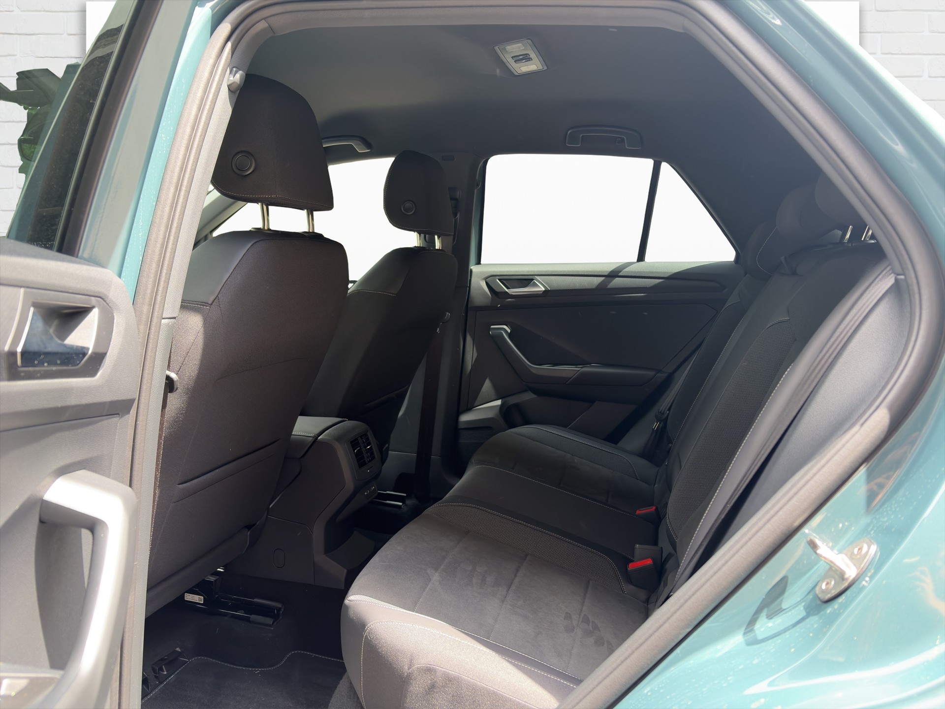 VW T-Roc 1.5 TSI EVO R-Line DSG-image-7