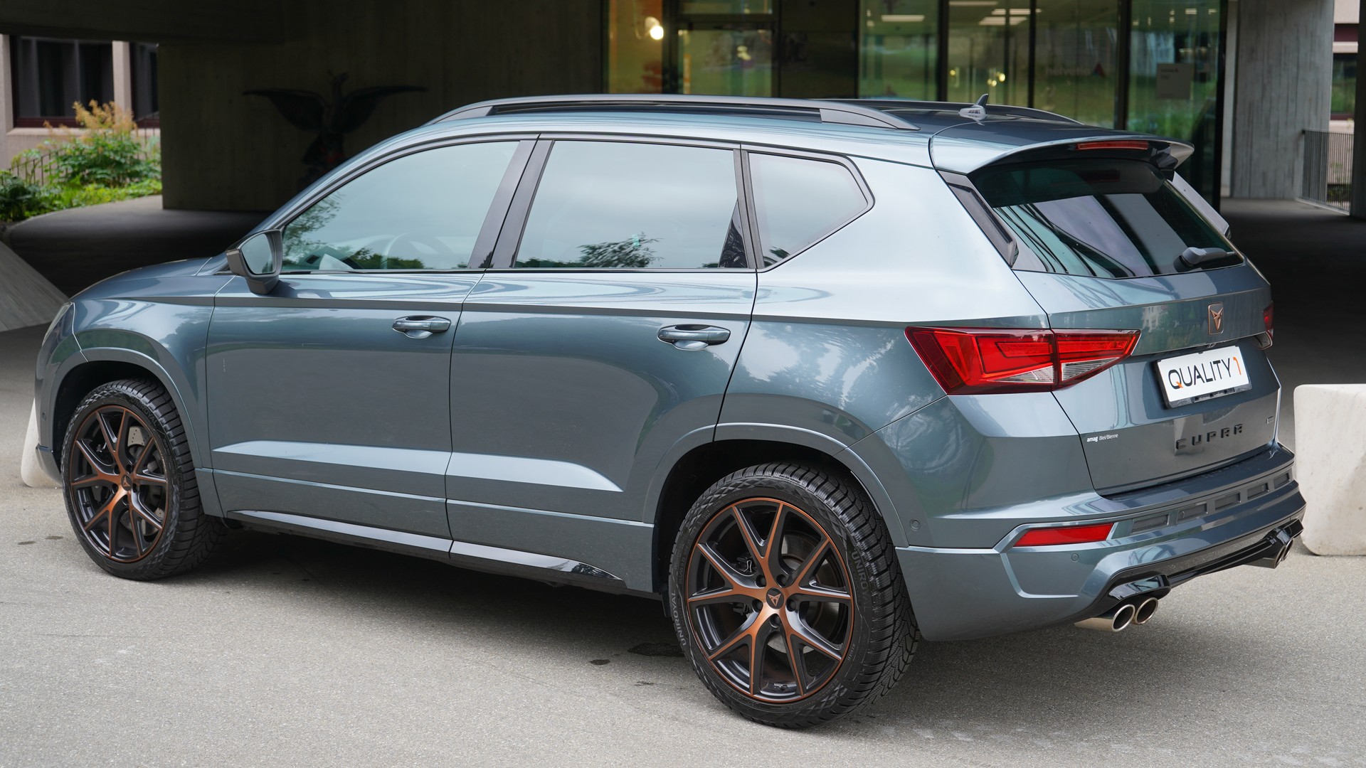 CUPRA Ateca 2.0 TSI Cupra 4Drive DSG-image-2