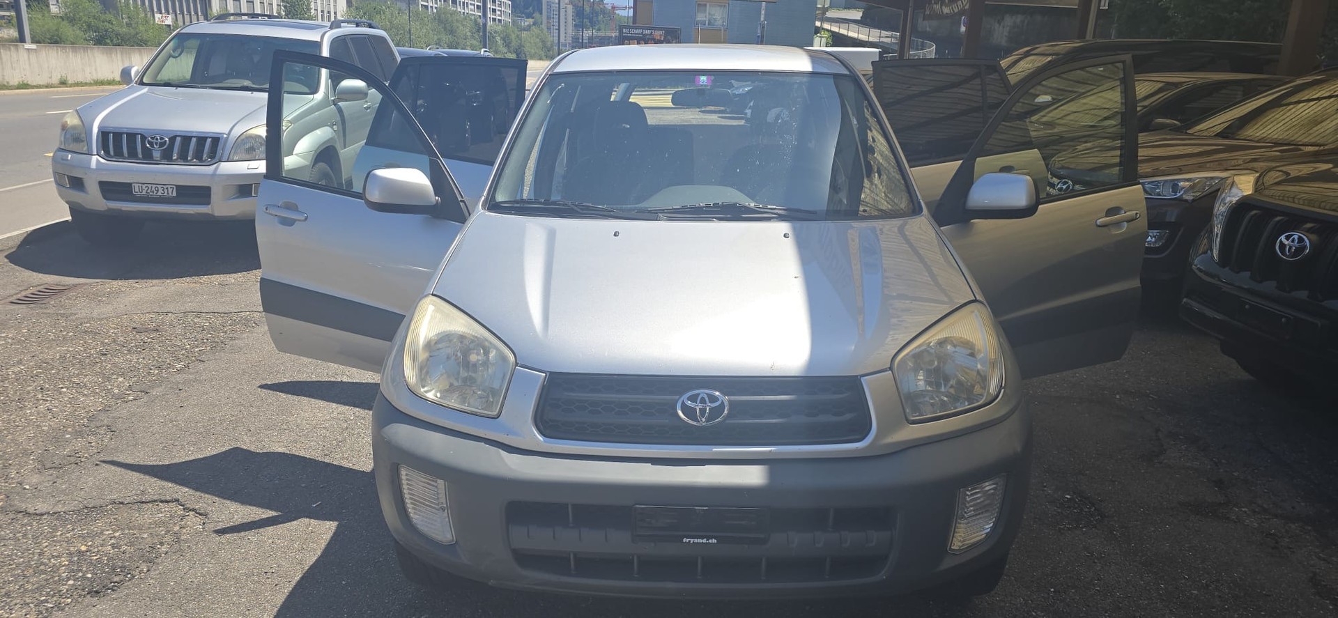 TOYOTA RAV-4 2.0 16V Linea Terra-image-6