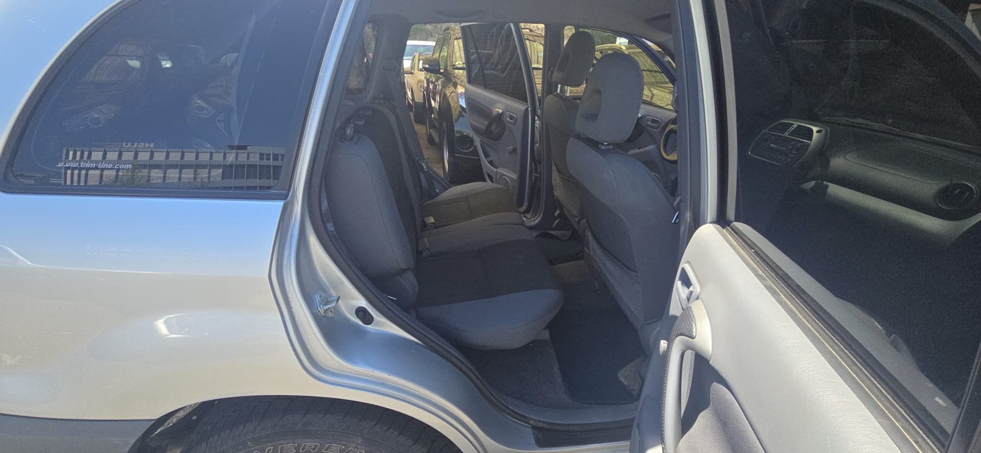 TOYOTA RAV-4 2.0 16V Linea Terra-image-8