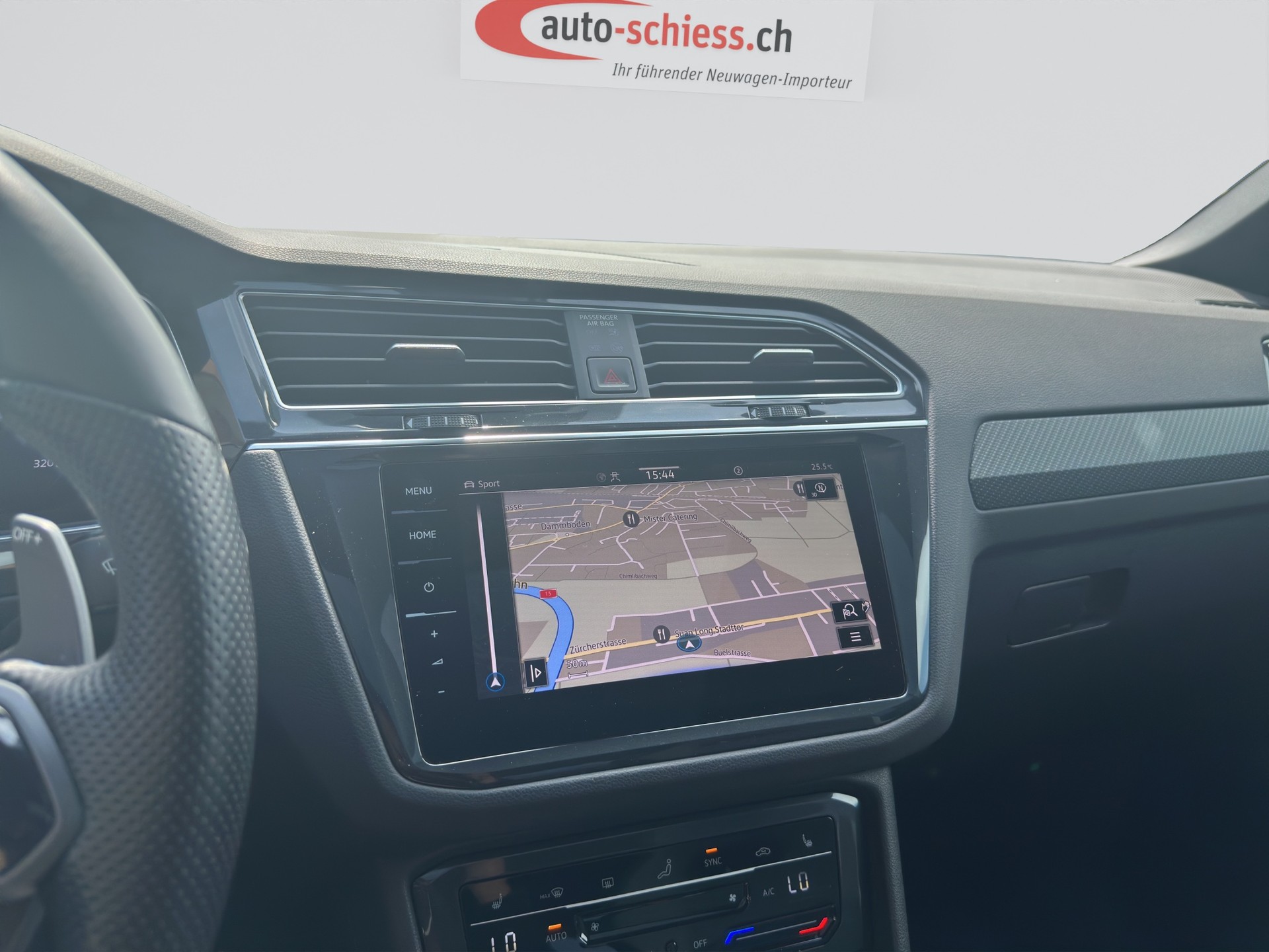 VW Tiguan R 2.0TSI 4Motion DSG BLACK STYLE-image-12