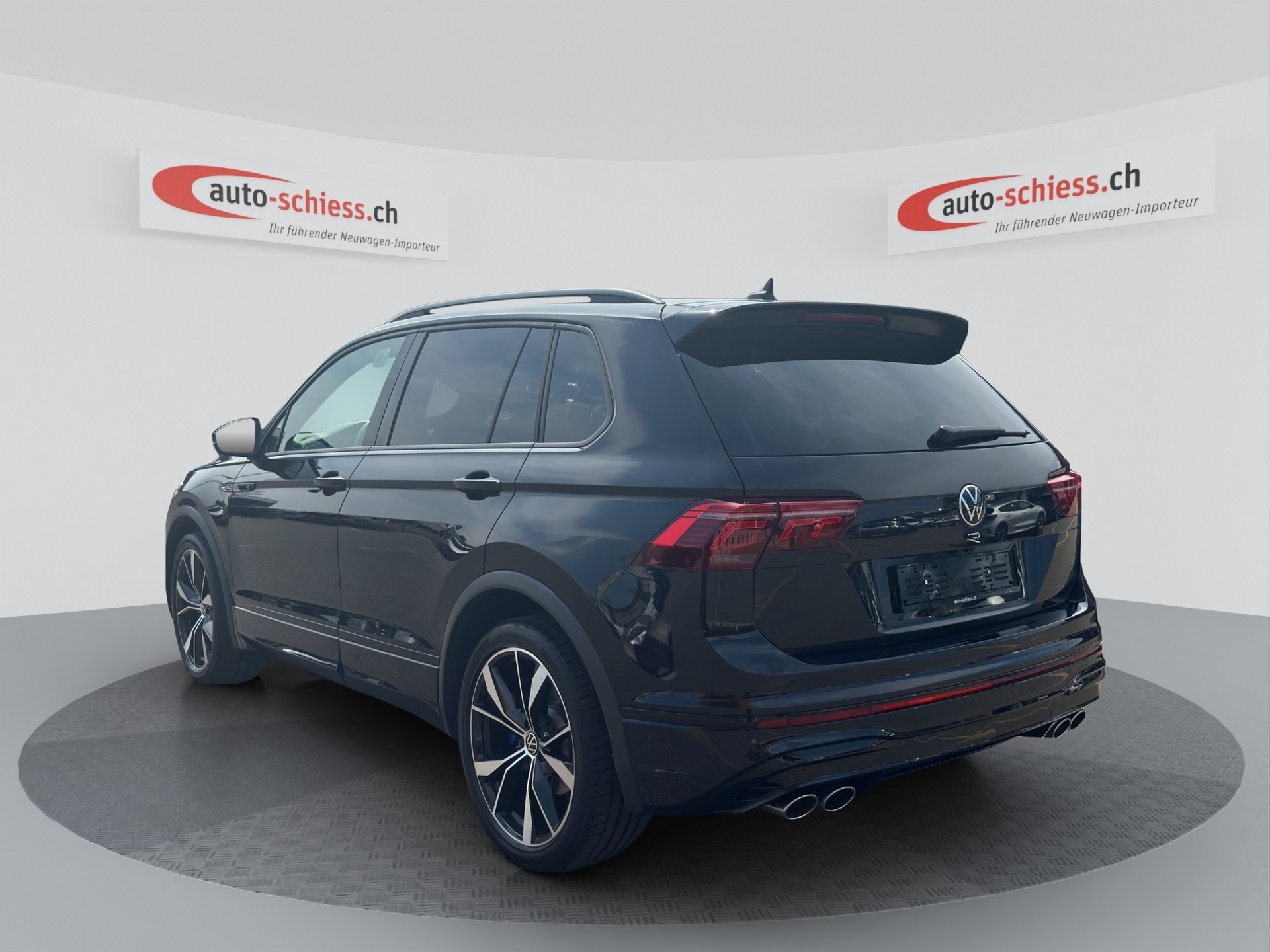 VW Tiguan R 2.0TSI 4Motion DSG BLACK STYLE-image-2
