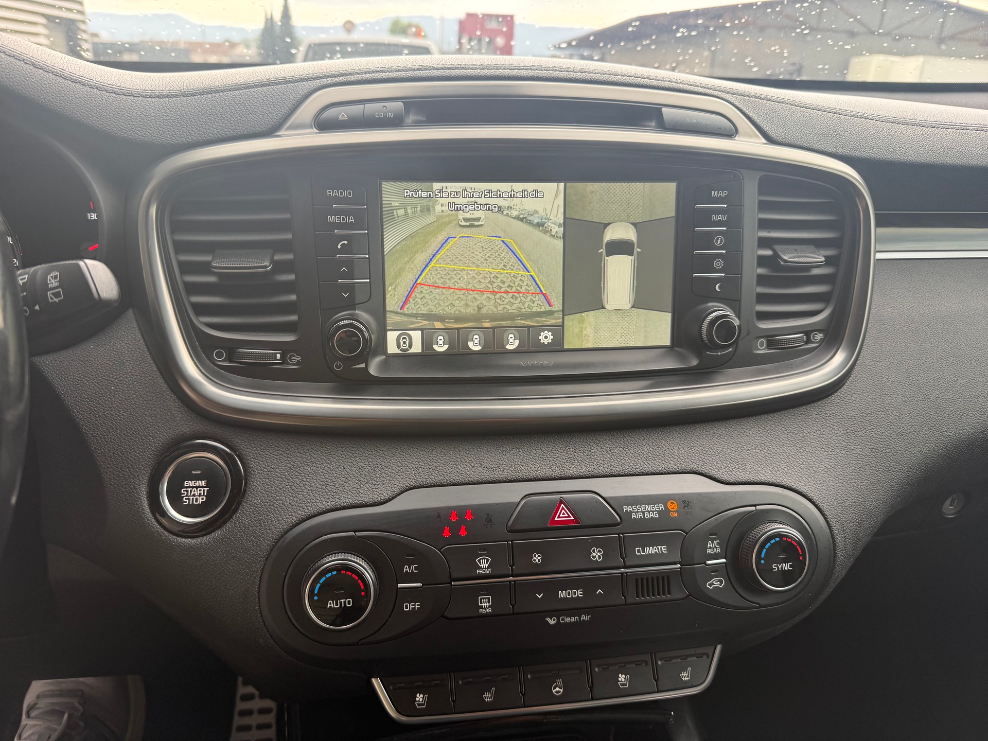 KIA Sorento 2.2 CRDI Style 7P. Automatic-image-10