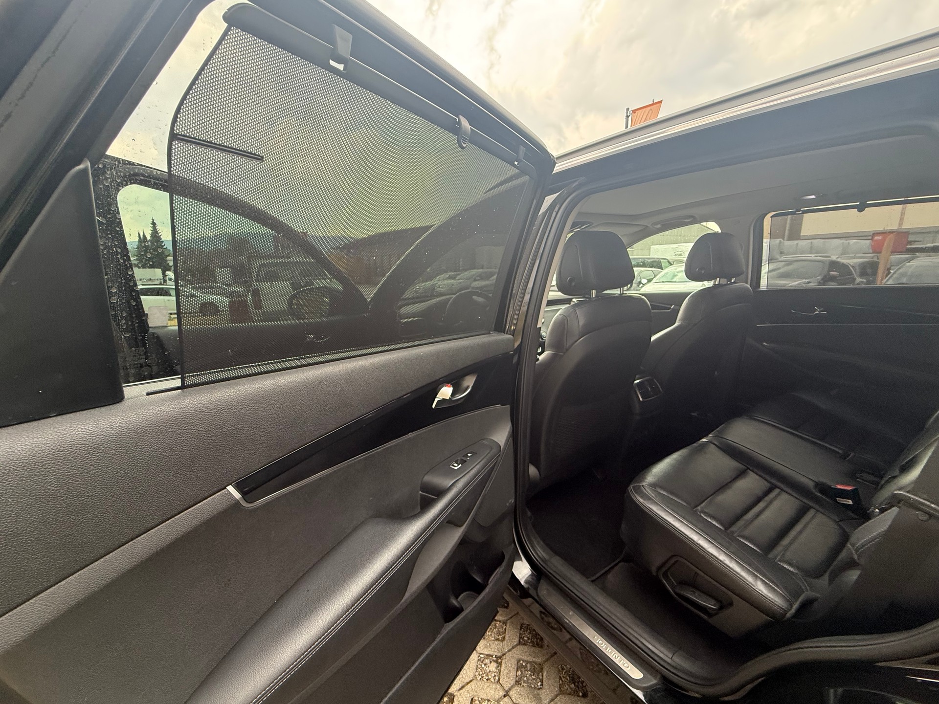 KIA Sorento 2.2 CRDI Style 7P. Automatic-image-8