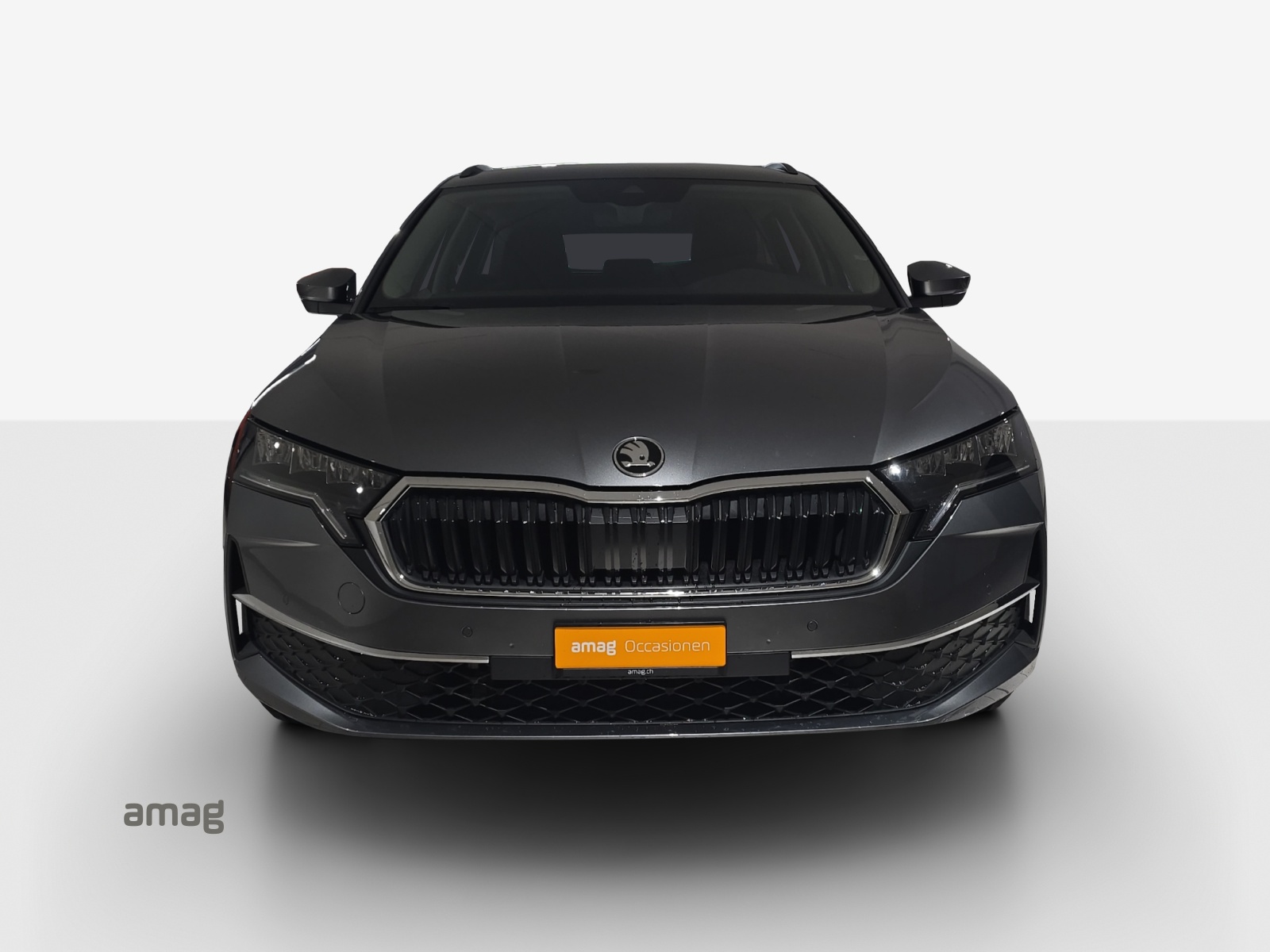 SKODA Octavia Combi 2.0 TDI DSG Selection-image-6