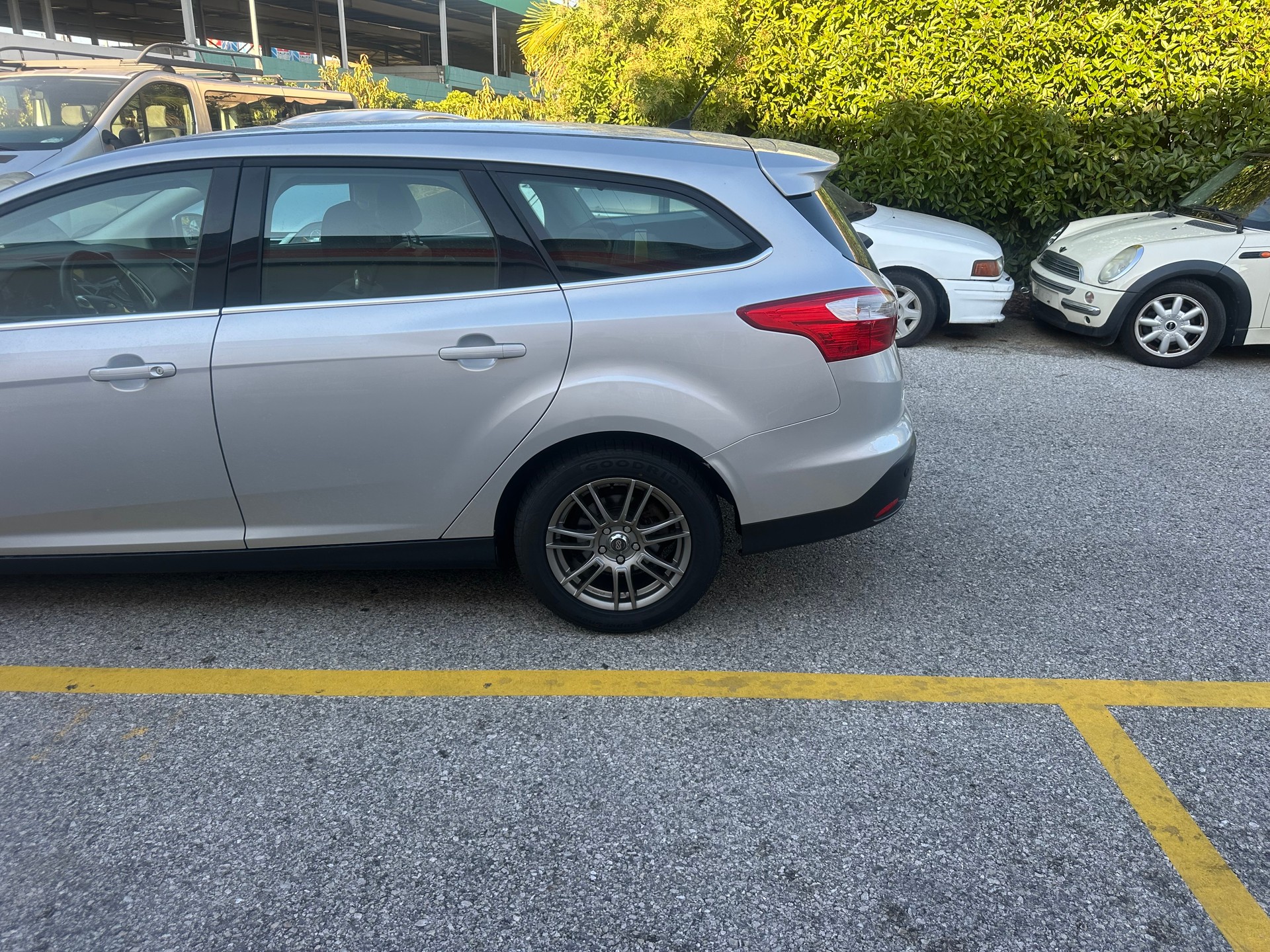 FORD Focus 2.0 TDCi Carving PowerShift-image-5
