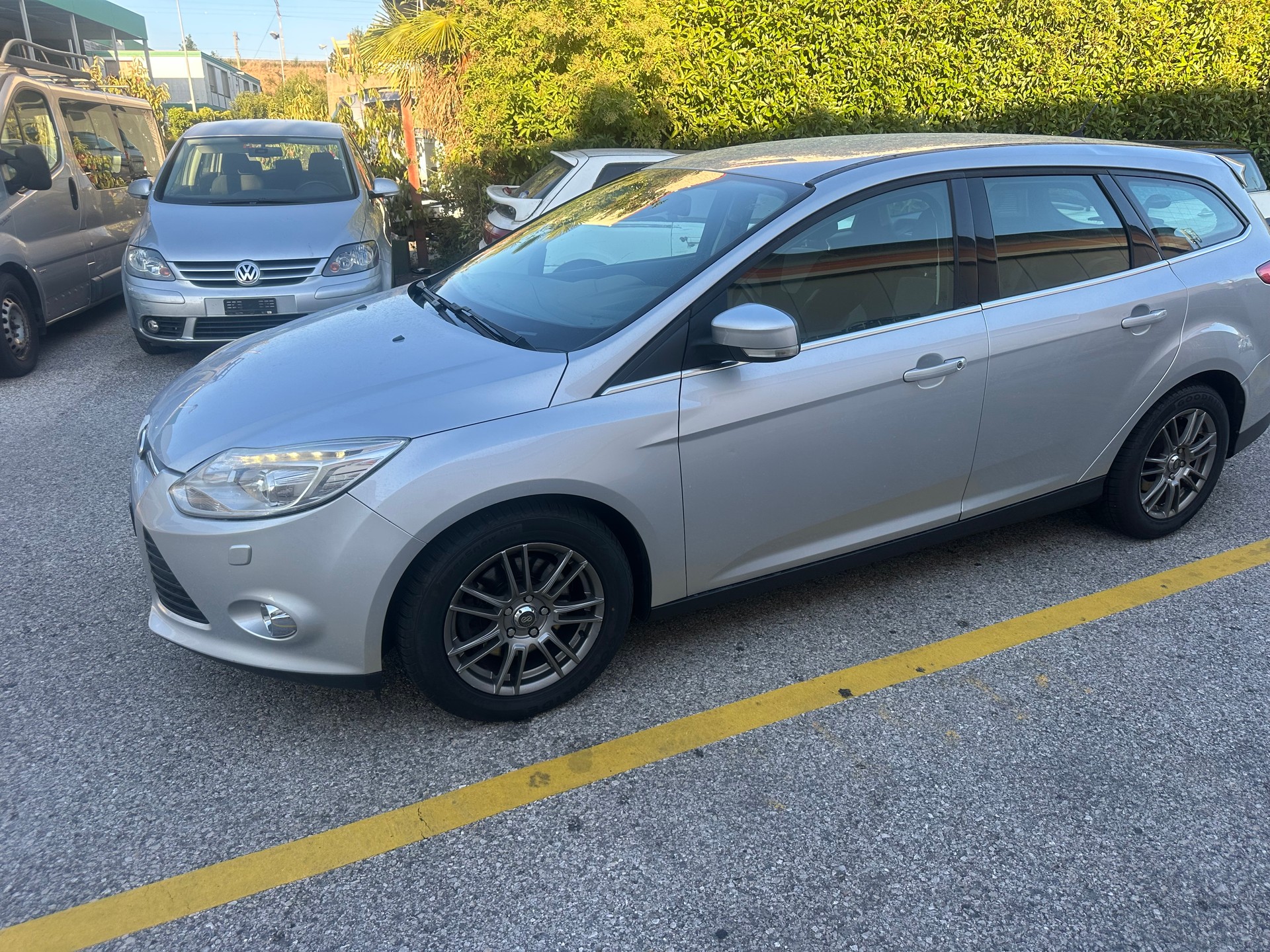 FORD Focus 2.0 TDCi Carving PowerShift-image-2