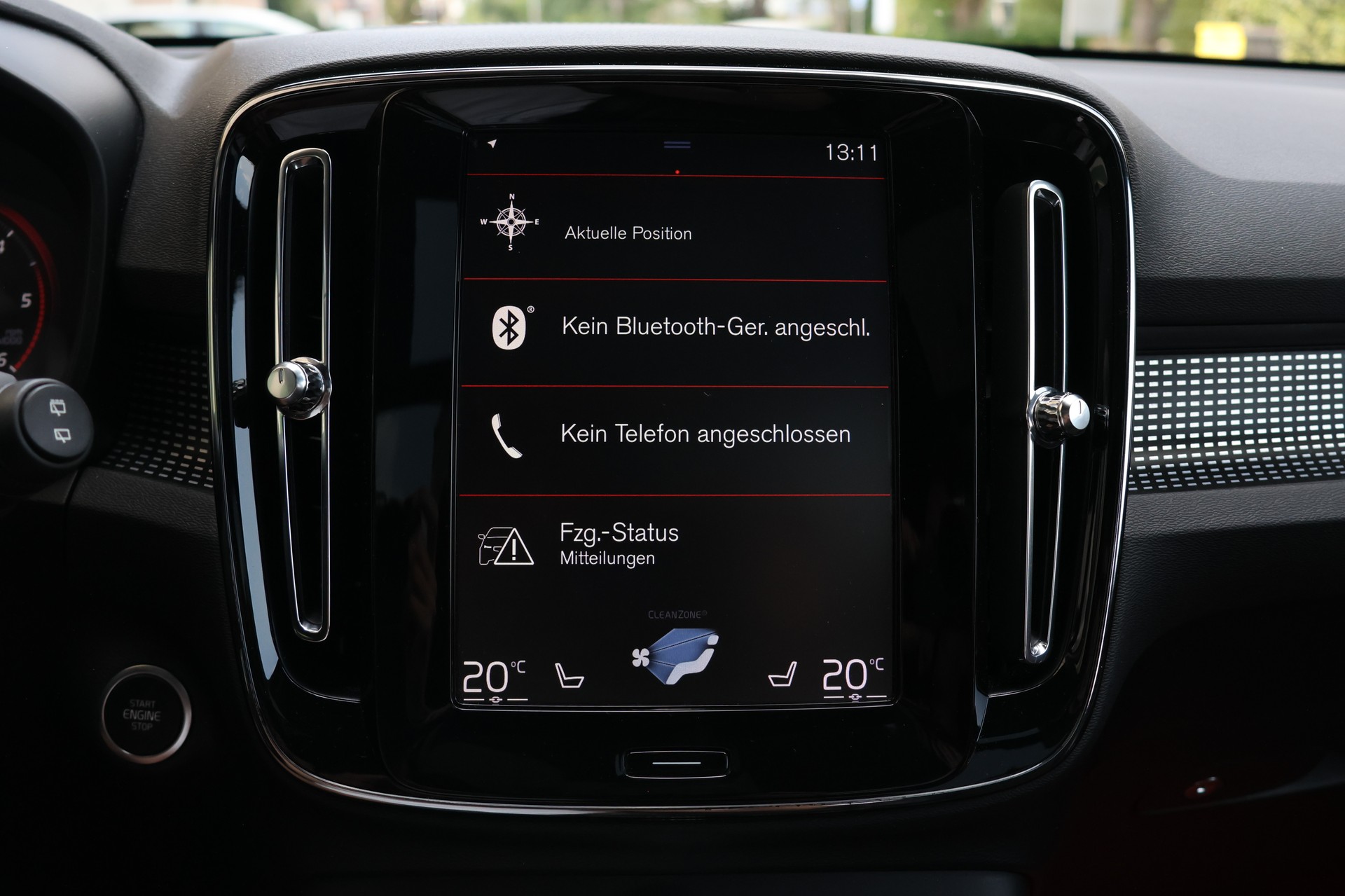 VOLVO XC40 D4 AWD R-Design Geartronic-image-17