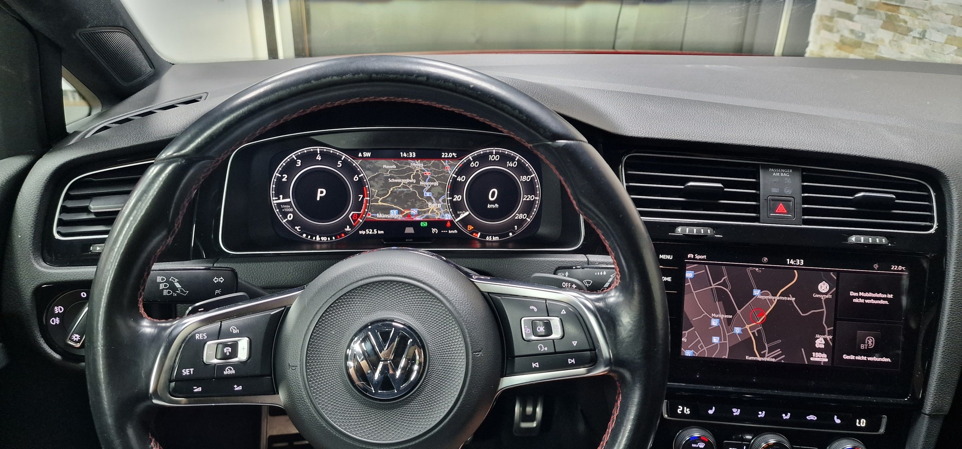 VW Golf 2.0 TSI GTI Performance DSG-image-11