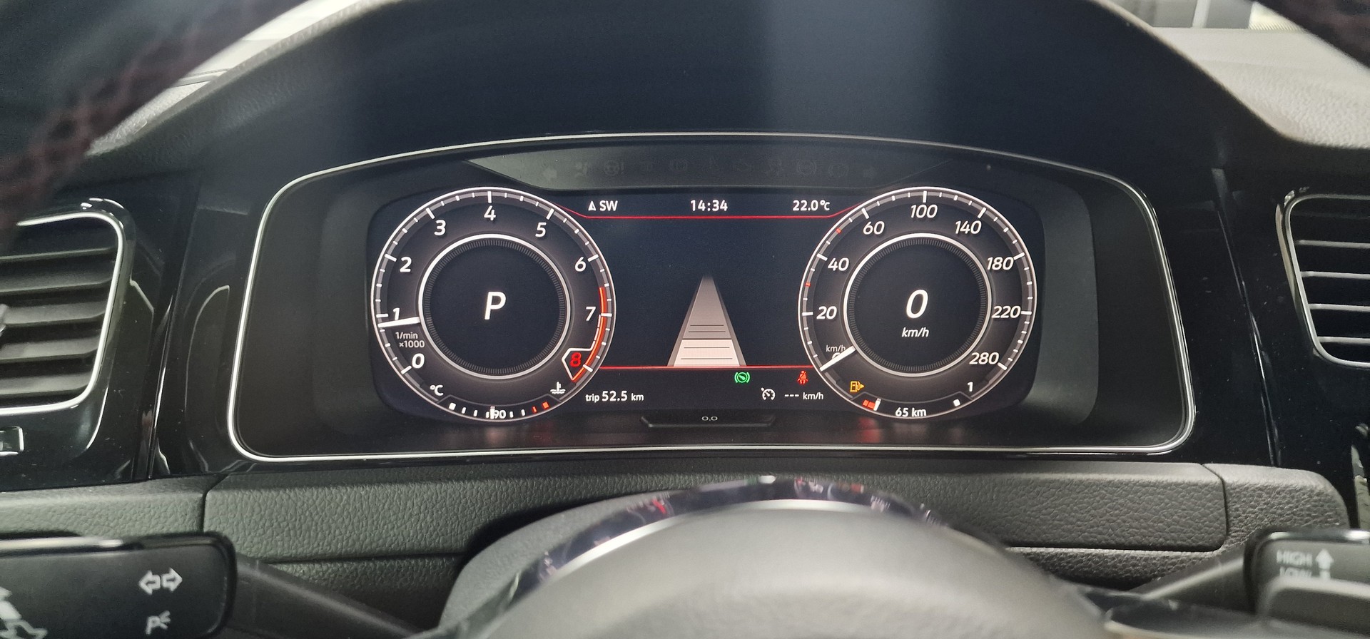 VW Golf 2.0 TSI GTI Performance DSG-image-13