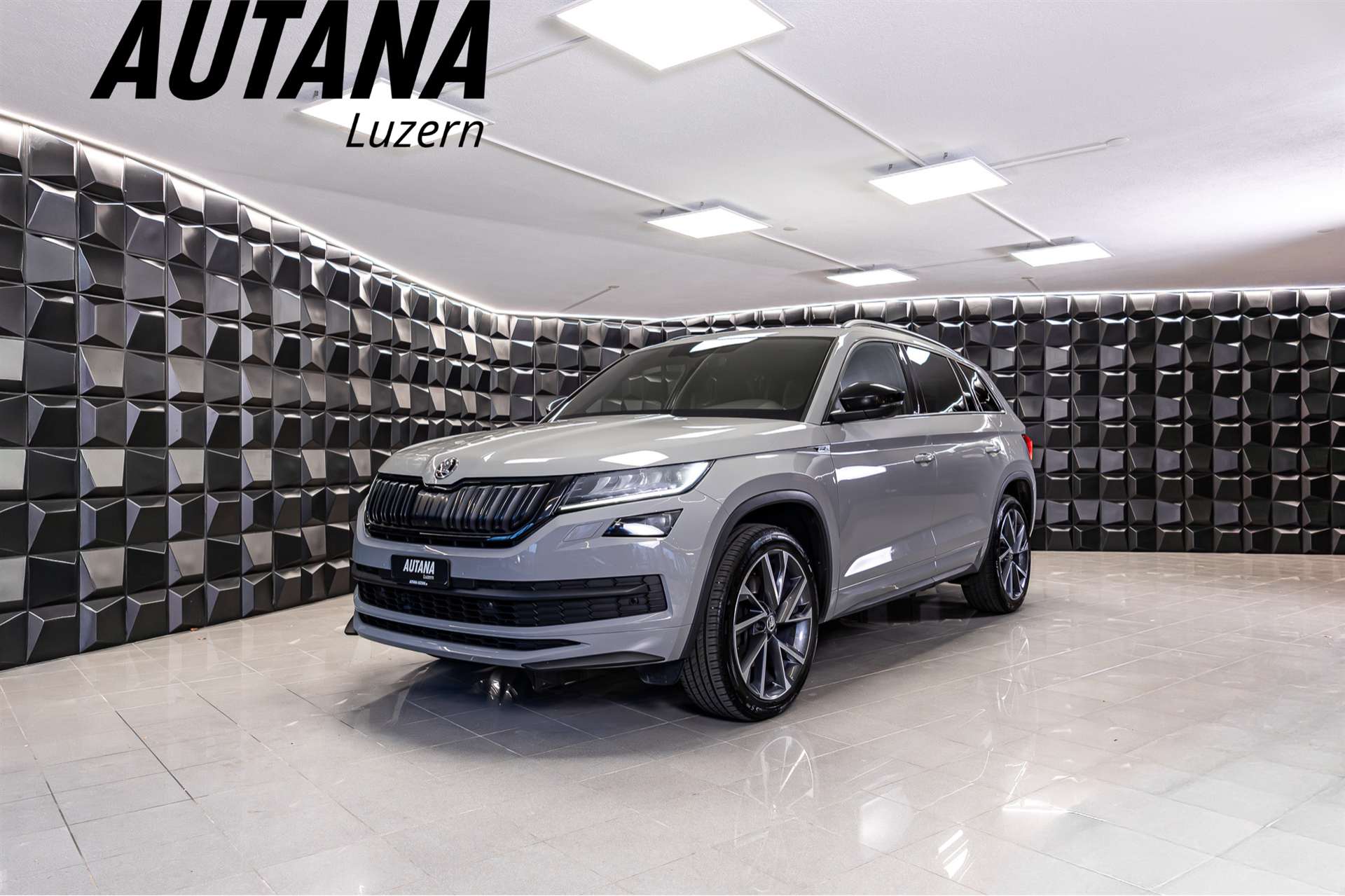 SKODA Kodiaq 2.0 TDI CR Sport Line 4x4 DSG-image-0