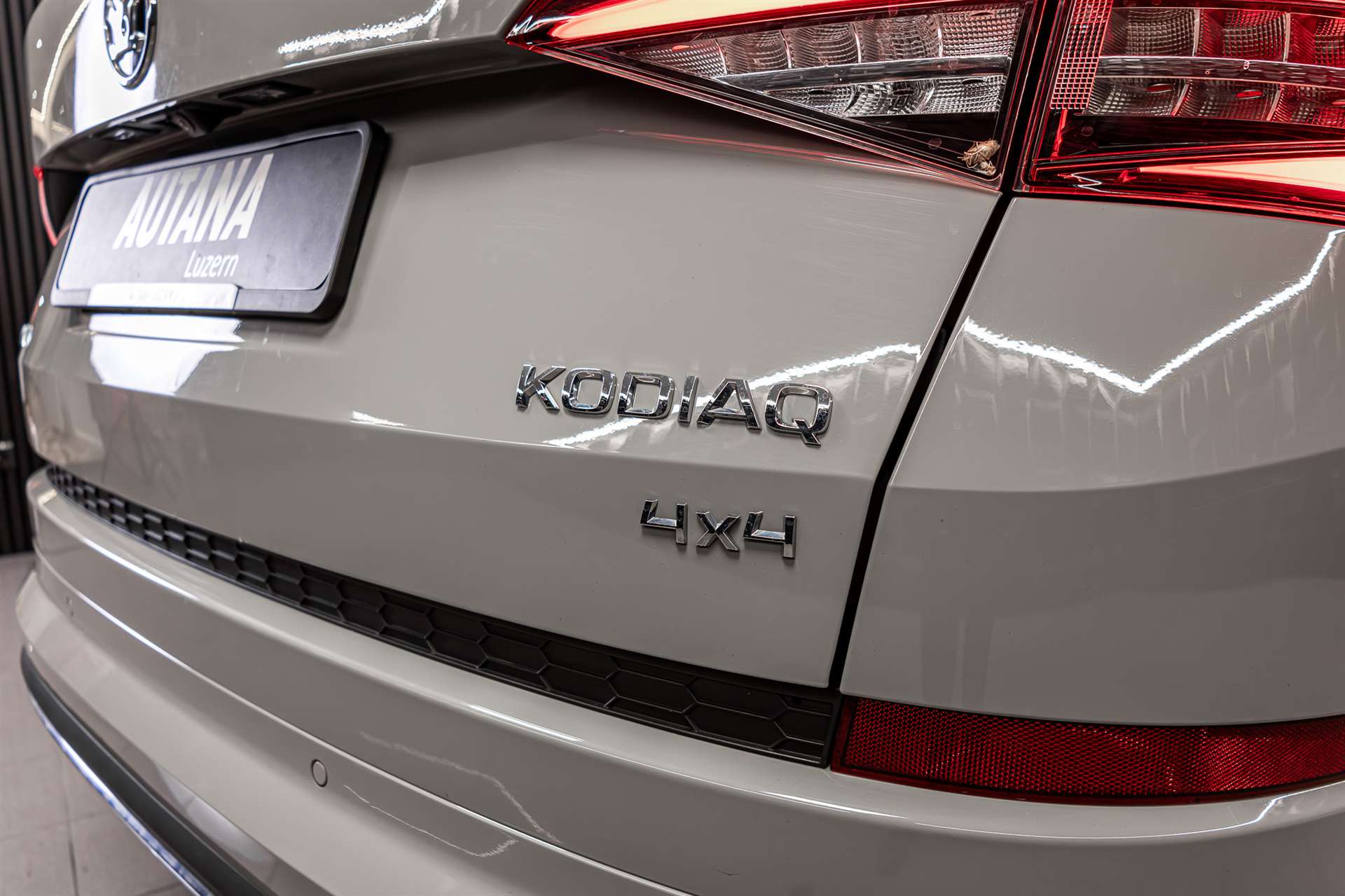 SKODA Kodiaq 2.0 TDI CR Sport Line 4x4 DSG-image-29
