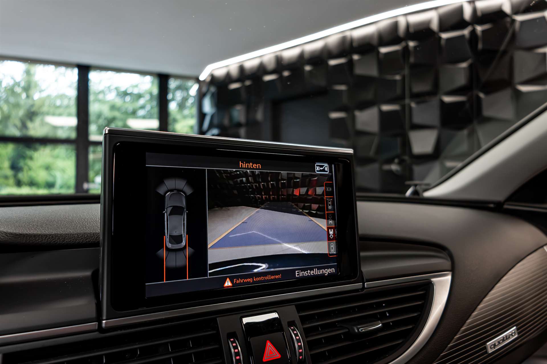 AUDI S7 Sportback 4.0 TFSI V8 quattro S-tronic-image-17