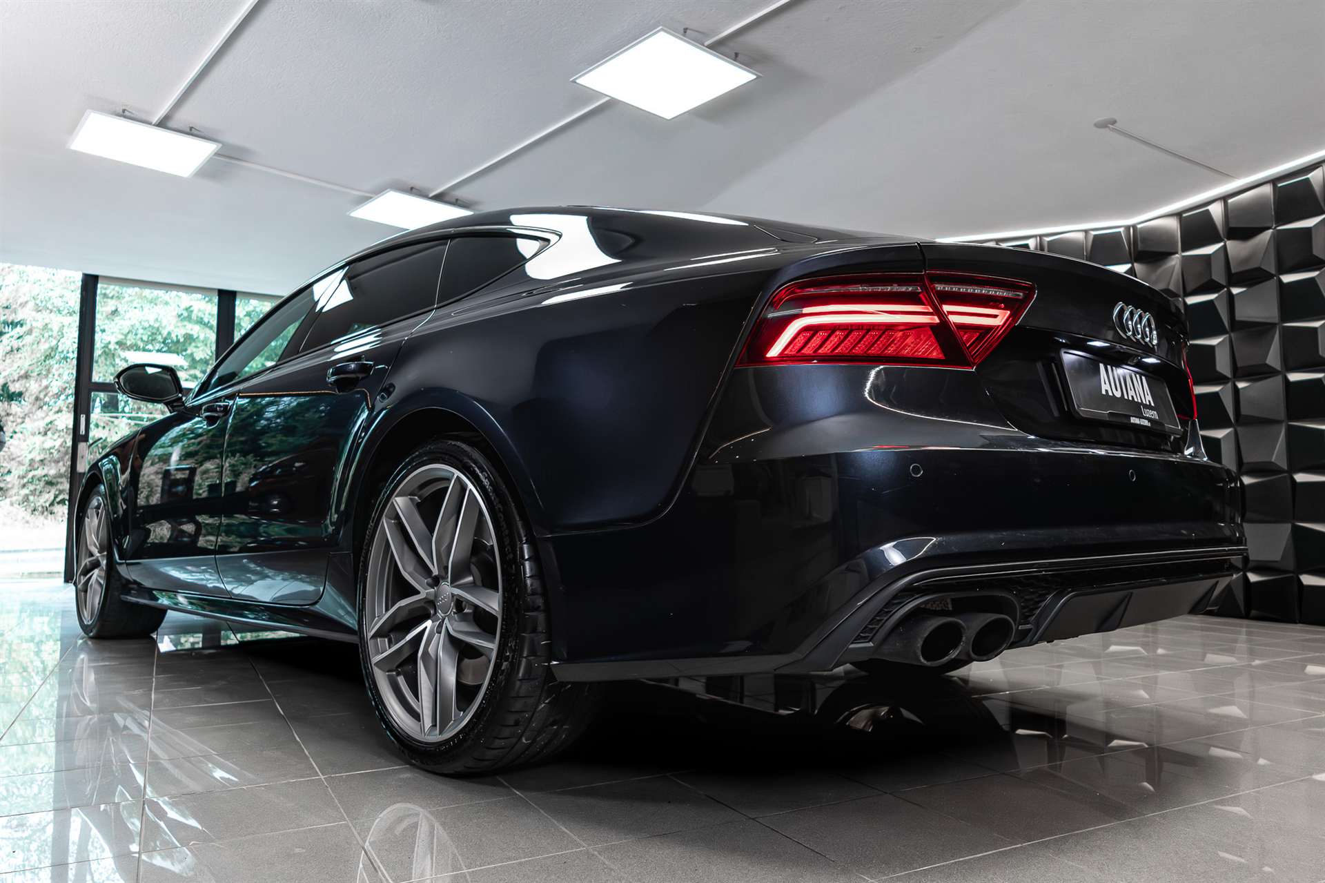 AUDI S7 Sportback 4.0 TFSI V8 quattro S-tronic-image-30