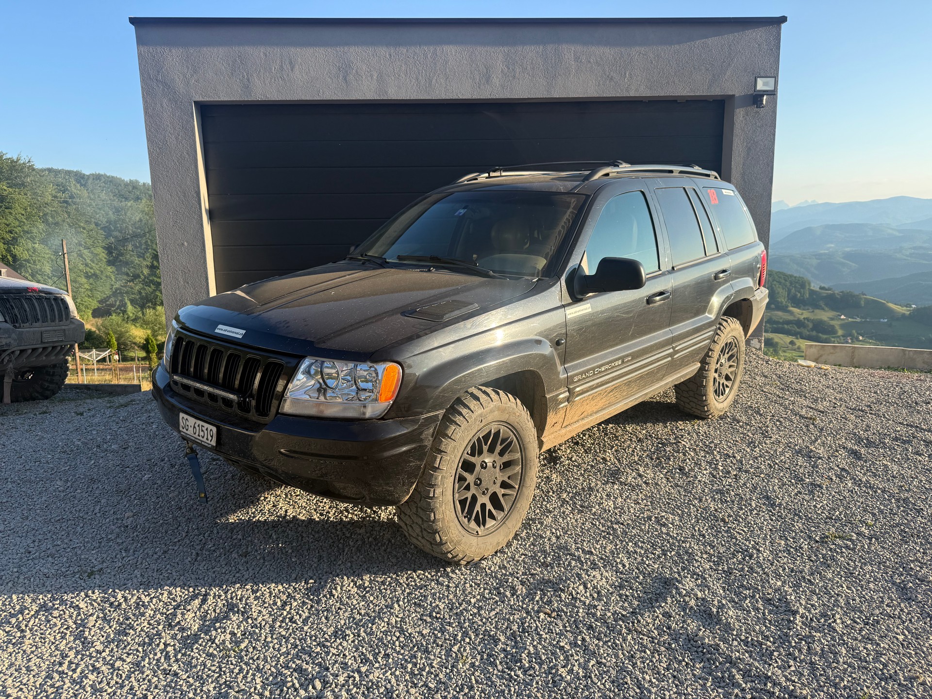 JEEP Grand Cherokee 2.7 CRD Limited Automatic-image-1