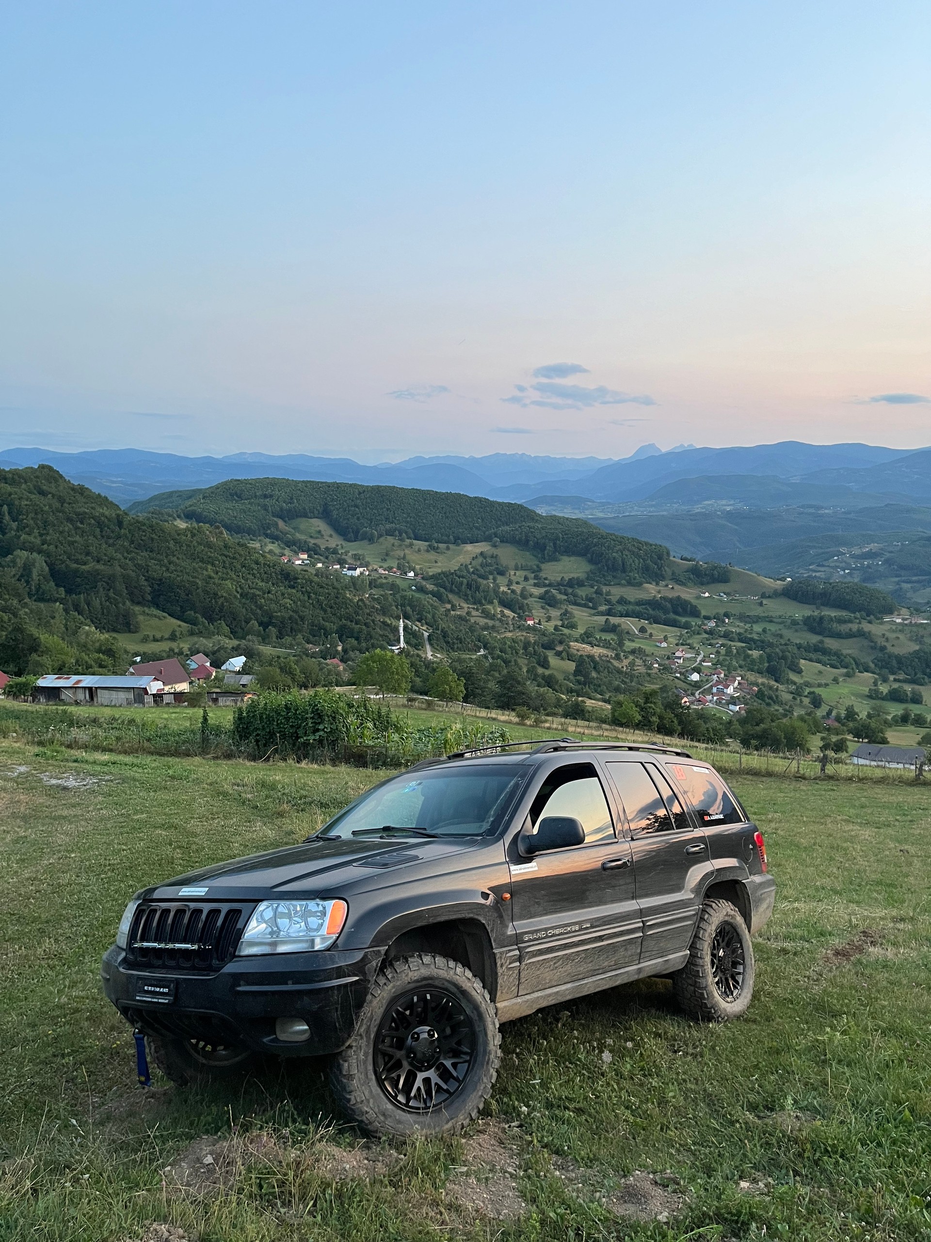 JEEP Grand Cherokee 2.7 CRD Limited Automatic-image-1