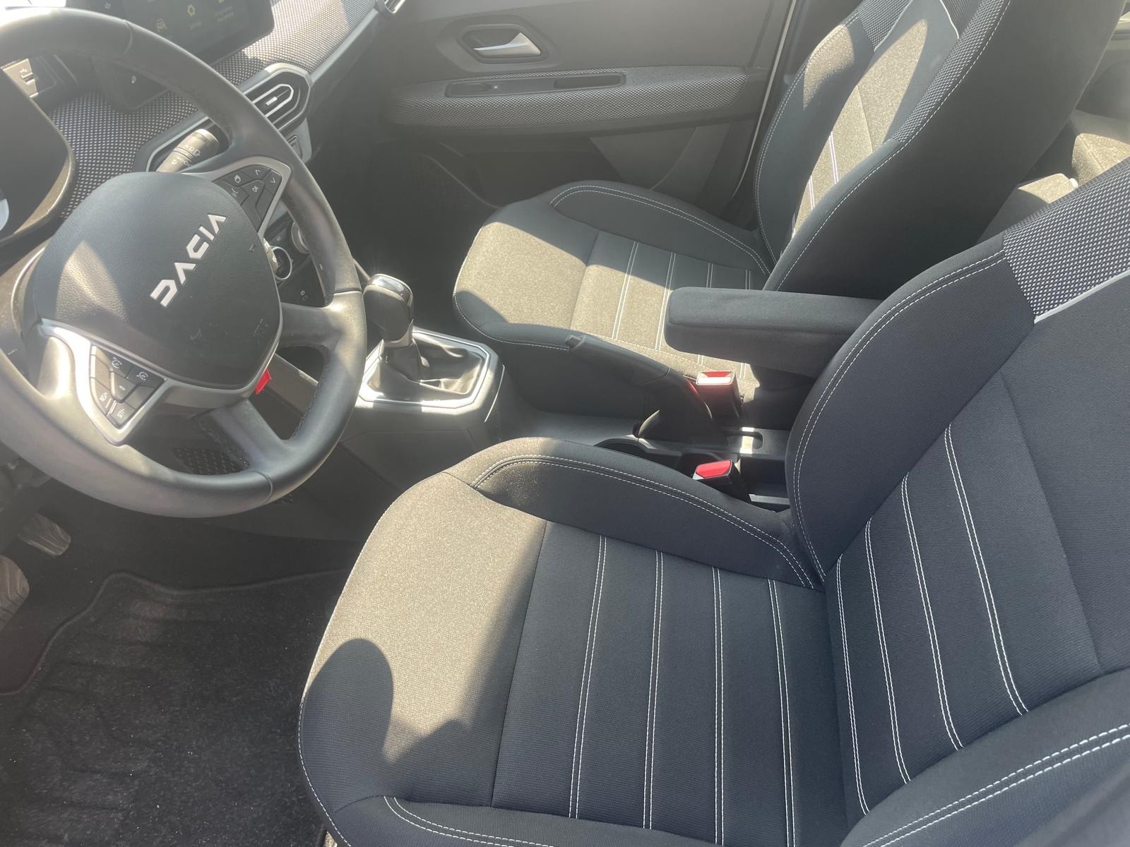 DACIA Sandero TCe 90 Expression CVT/ Leichter Hagel-image-3
