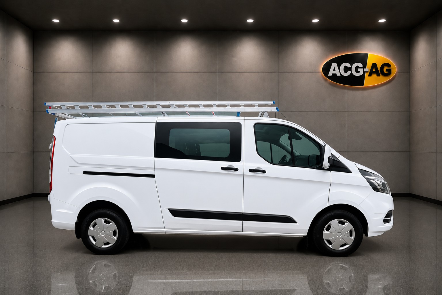 FORD Transit Custom Van 320 L2H1 DK Trend ** 6-Plätzer ** RF-Kamera ** Anh-Kupplung ** Dachtäger ** Heckleiter ** Frisch Ab MFK-image-5