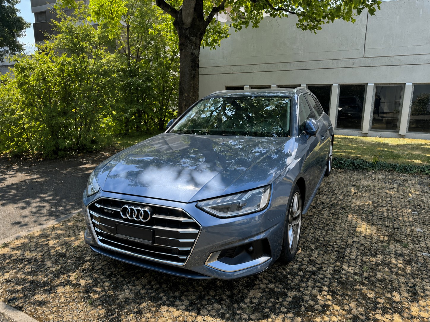 AUDI 2.0 45 TFSI quattro S-Tronic-image-3