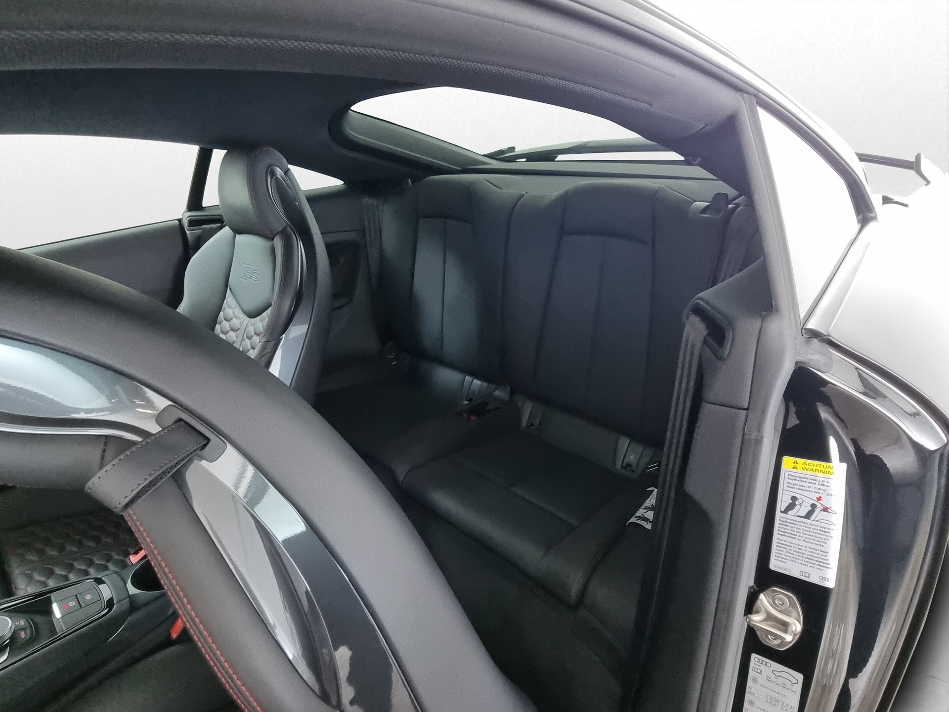 AUDI TT Coupé TTRS quattro S-tronic-image-6