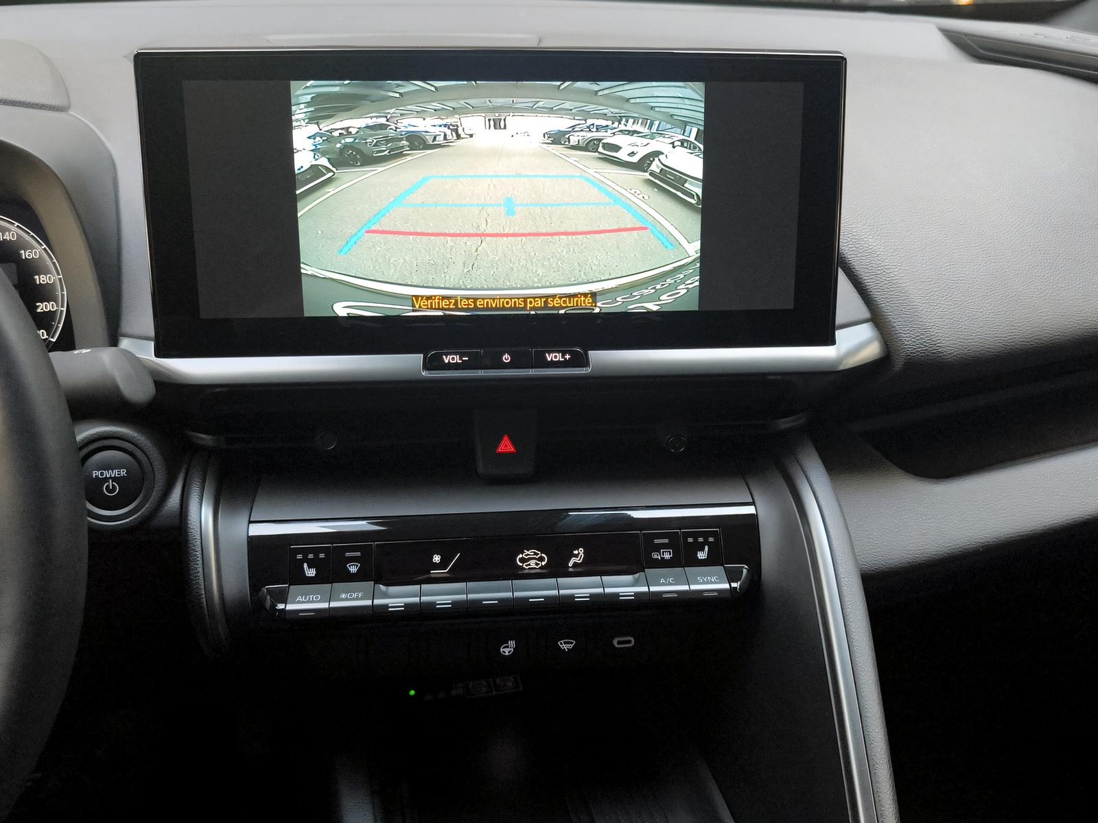 TOYOTA C-HR 2.0 PHEV Swiss Edition-image-7