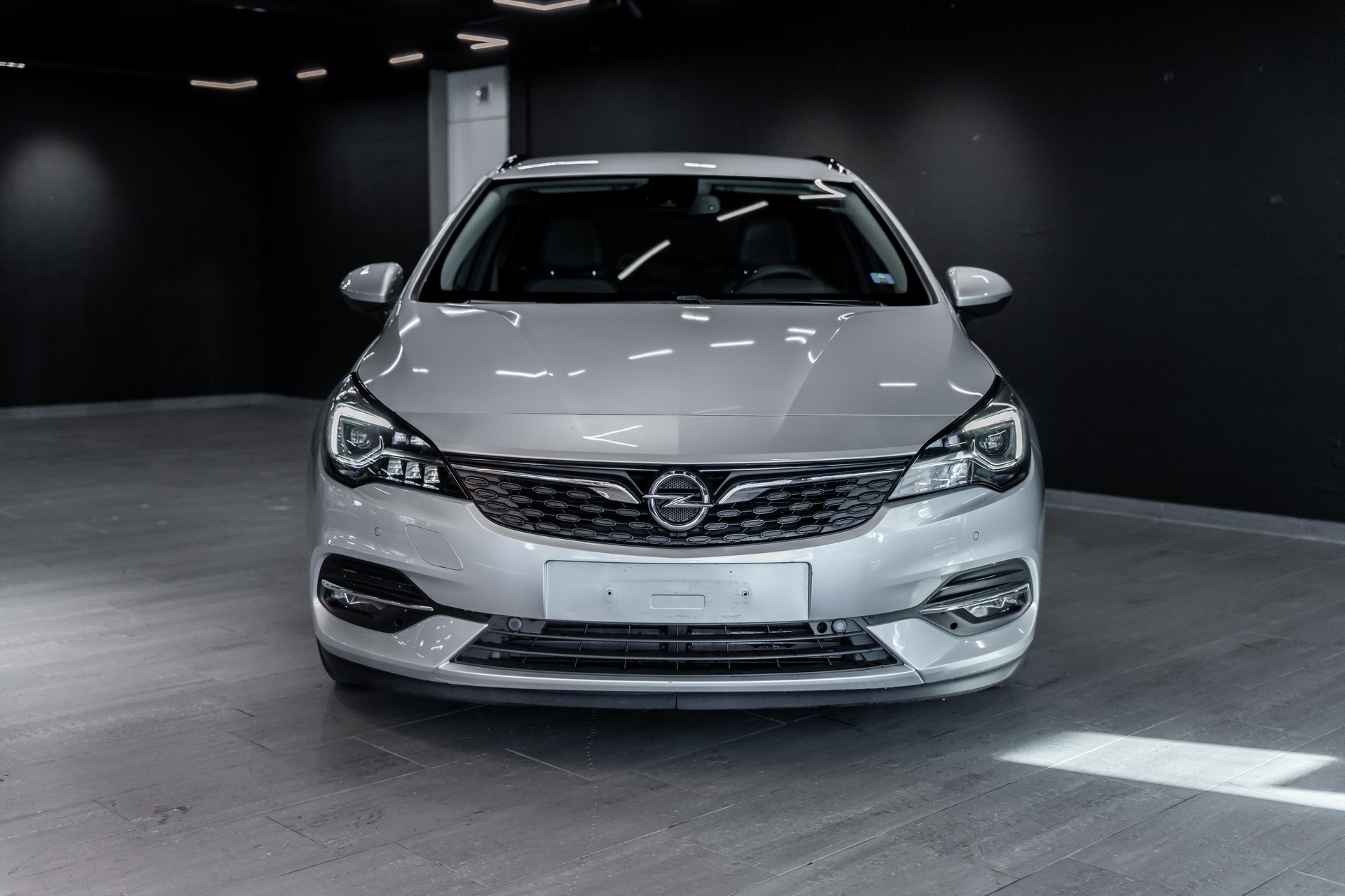 OPEL Astra Sports Tourer 1.5 CDTi Elegance / CH Auto / Business Elegance Pack / Service gepflegt / LED Matrix / Rückfahrkamera-image-2