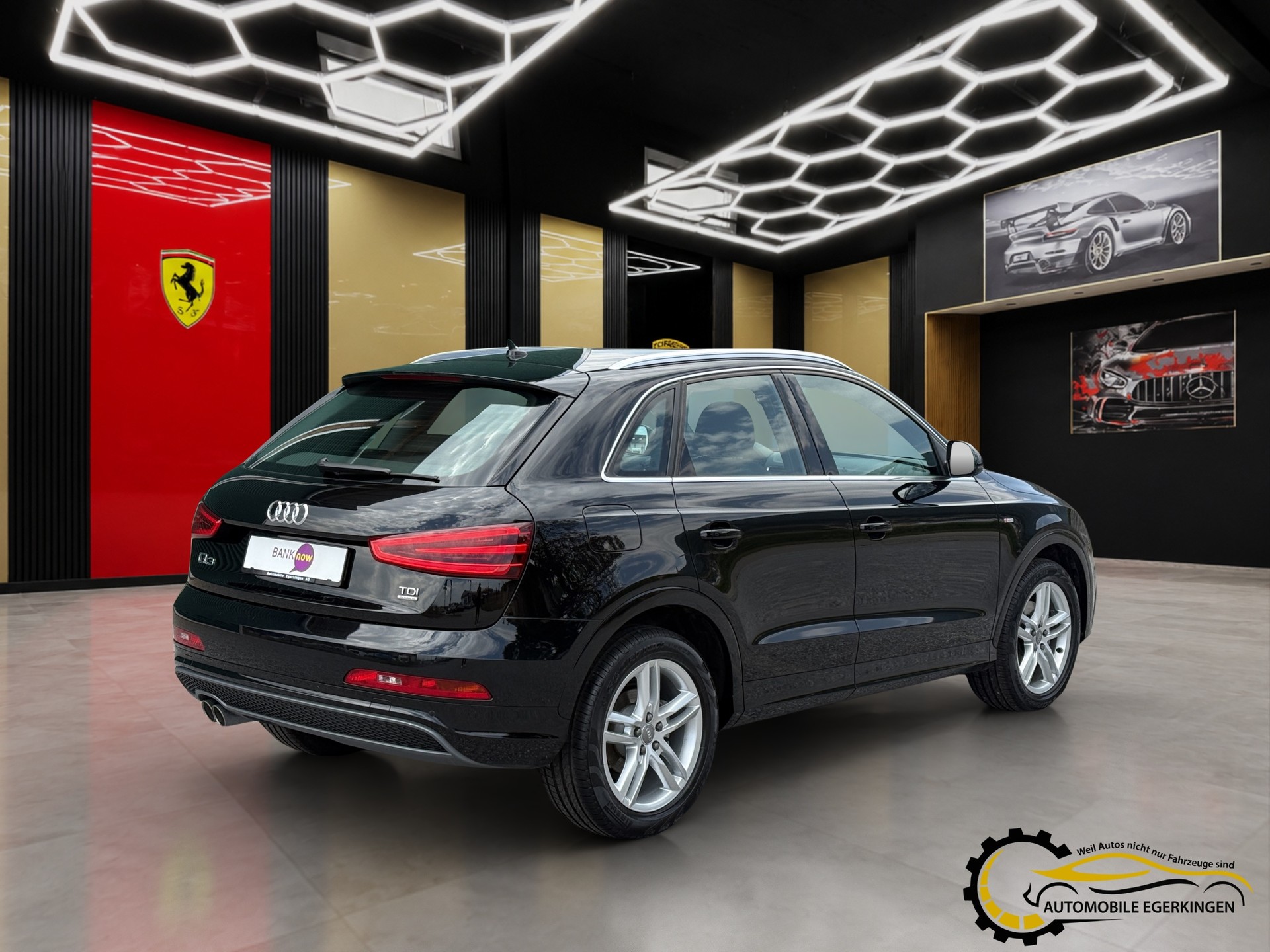 AUDI Q3 2.0 TDI 177 S-Line quattro S-Tronic-image-4