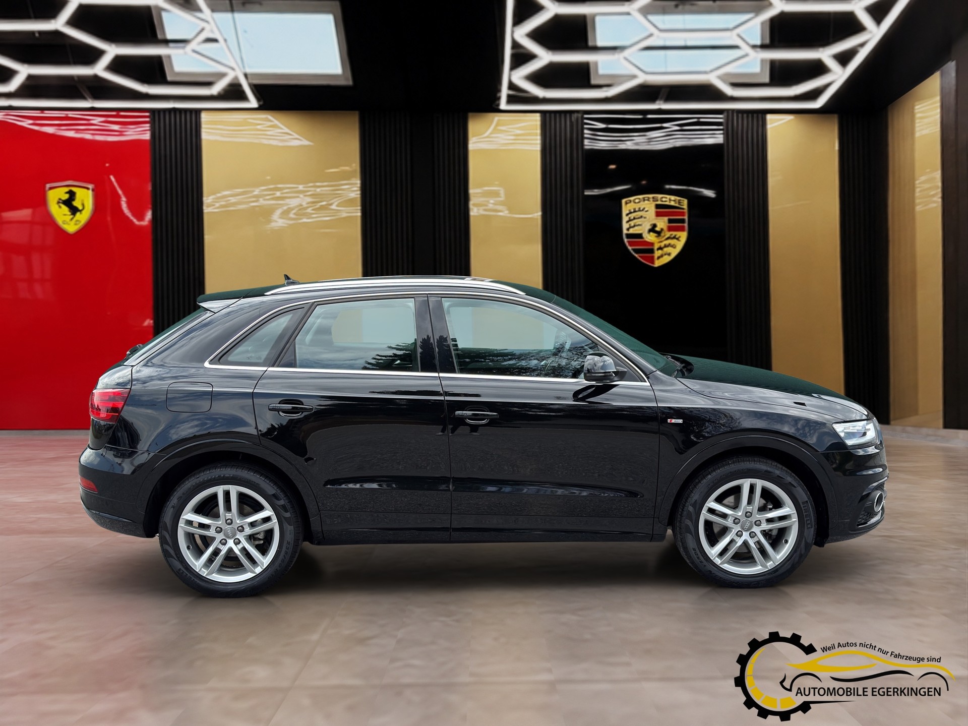 AUDI Q3 2.0 TDI 177 S-Line quattro S-Tronic-image-3